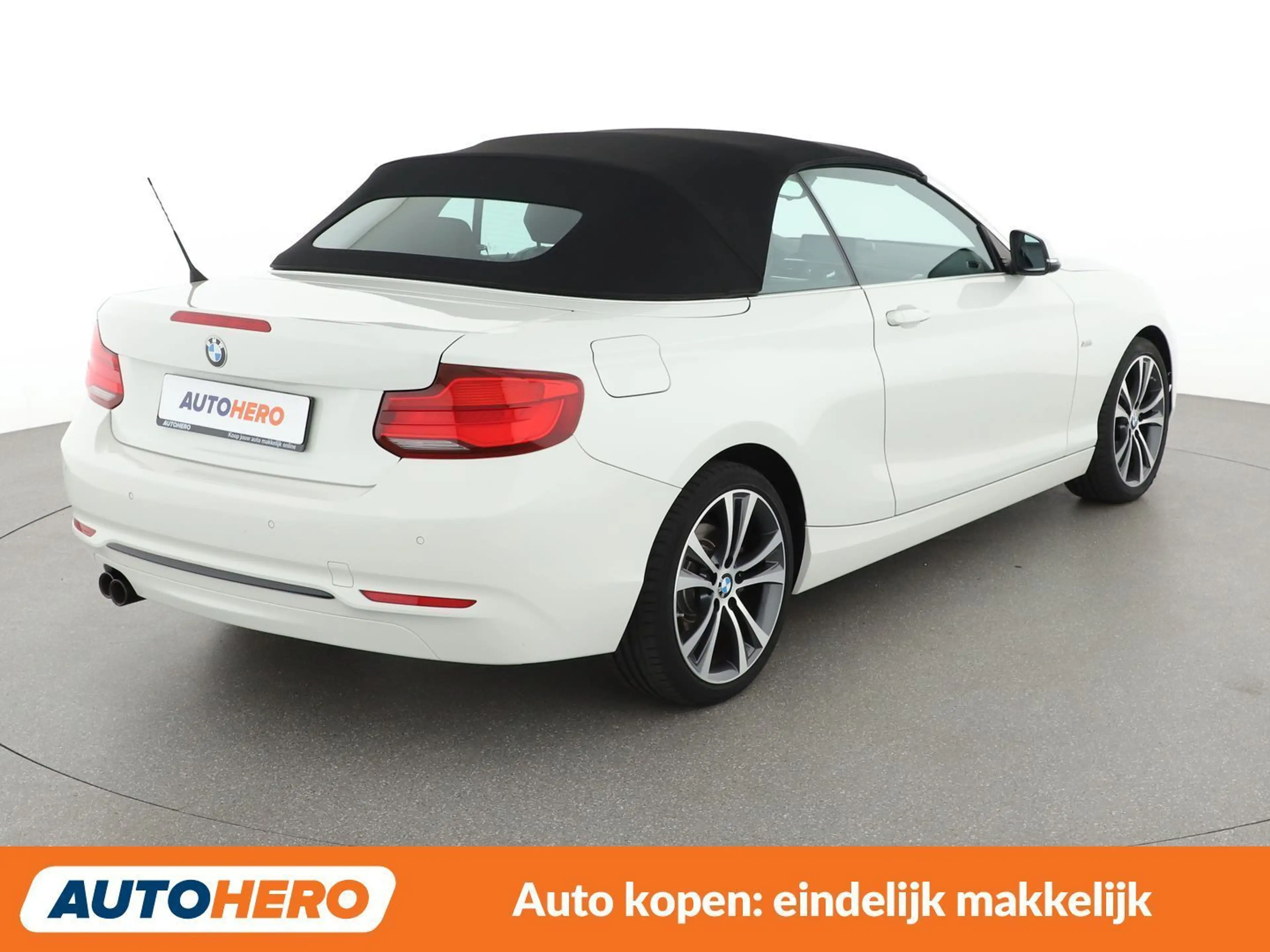 BMW 230 230i Sport Line — photo 6