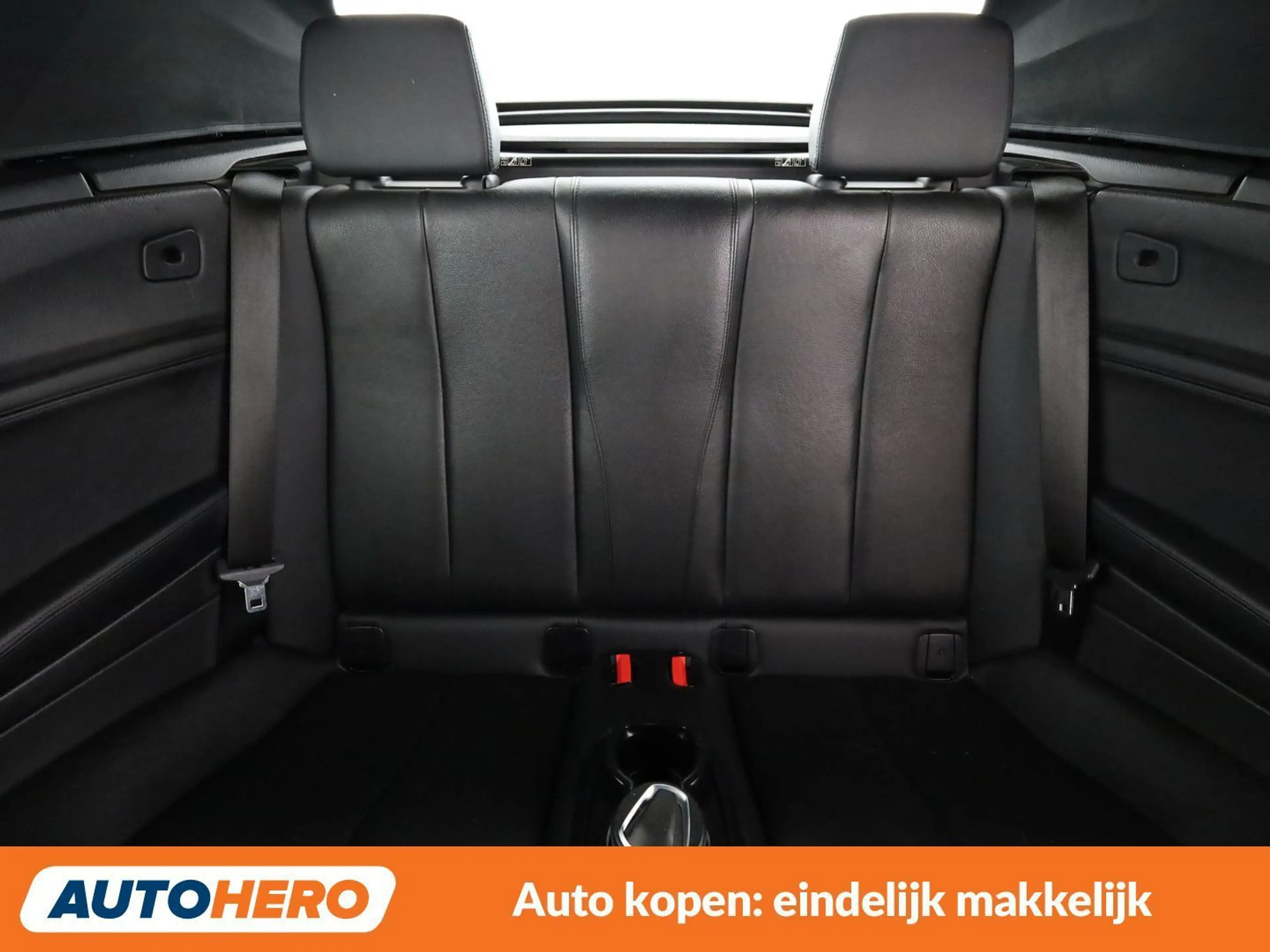 BMW 230 230i Sport Line — photo 15