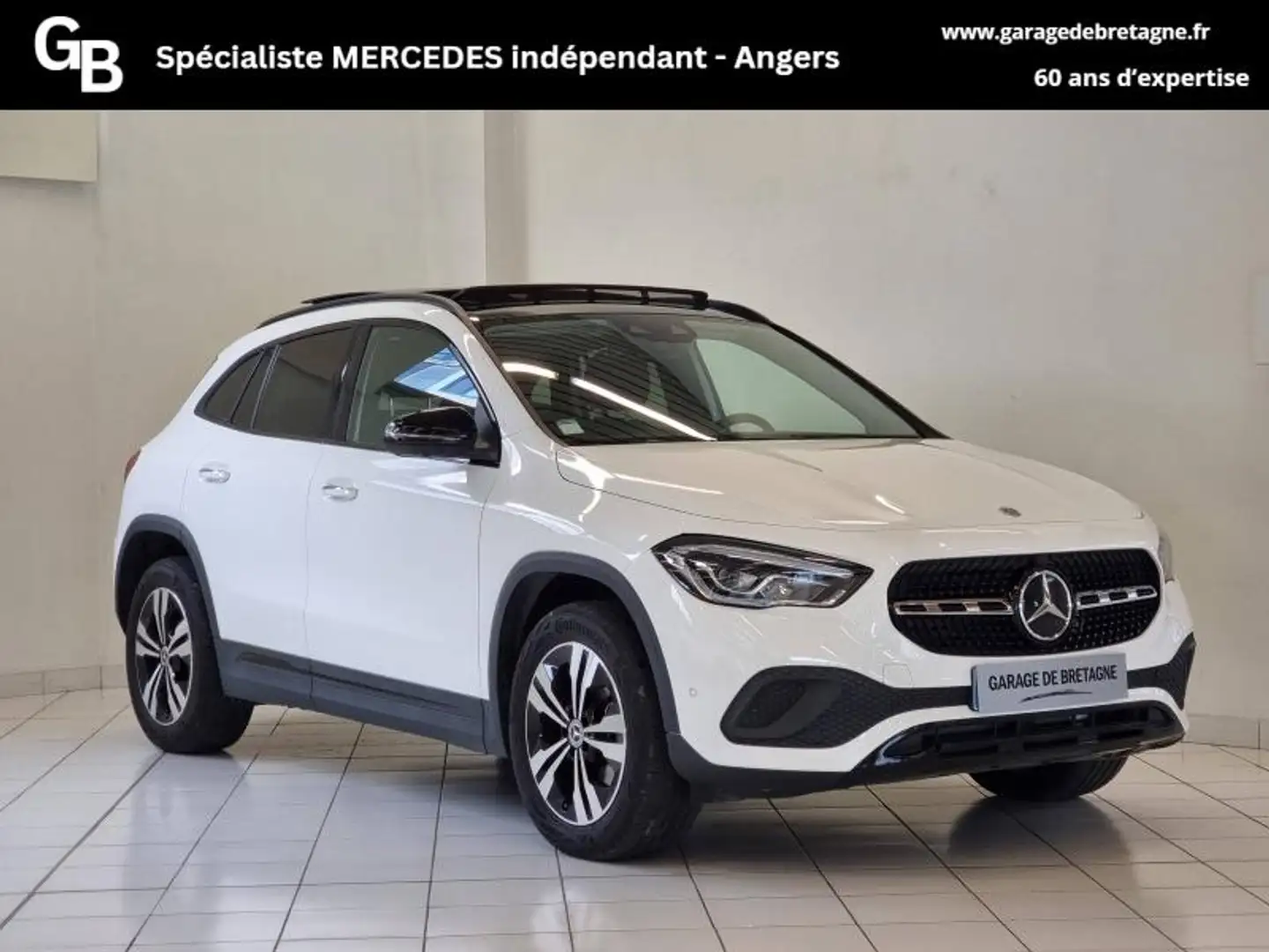 Mercedes-Benz GLA 200 200 163ch Progressive Line 7G-DCT Blanc - 1