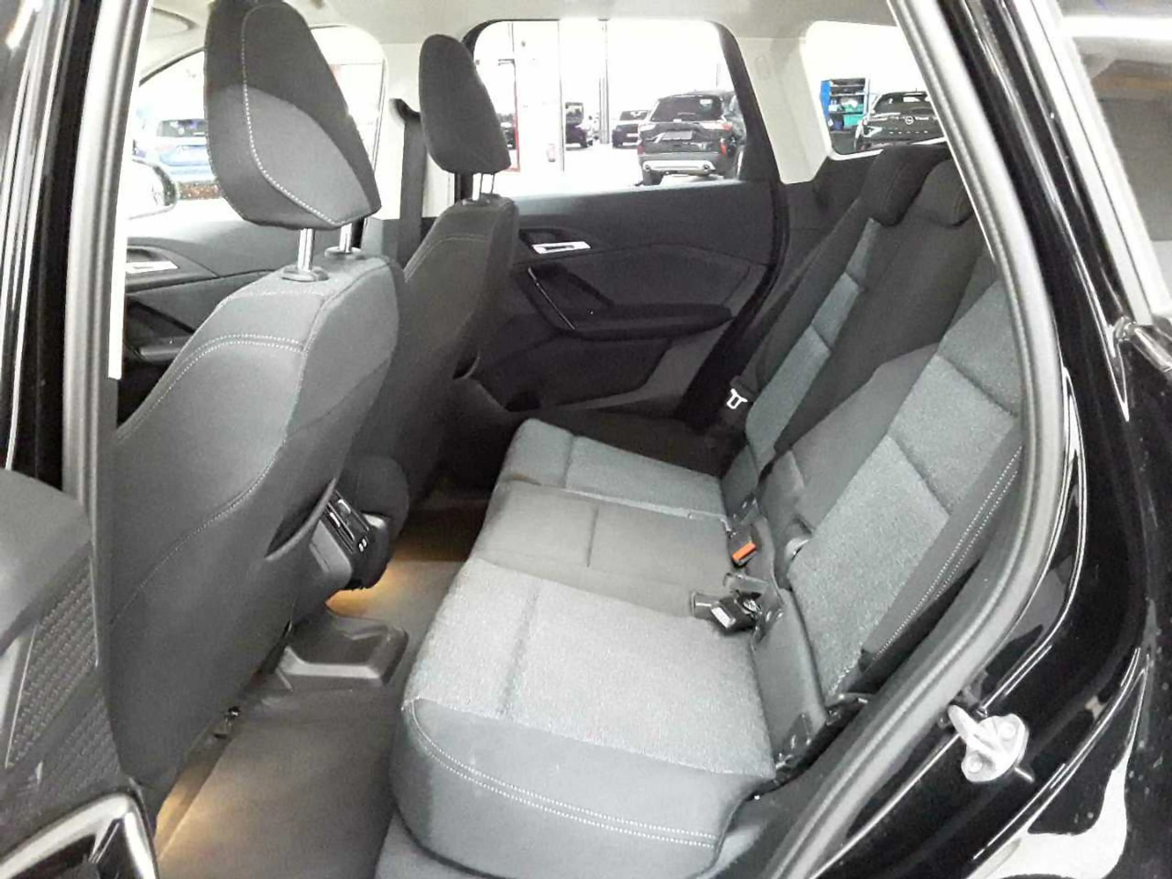 BMW iX1 iX1 xDrive30 Navi Pano SHZ LED — photo 13