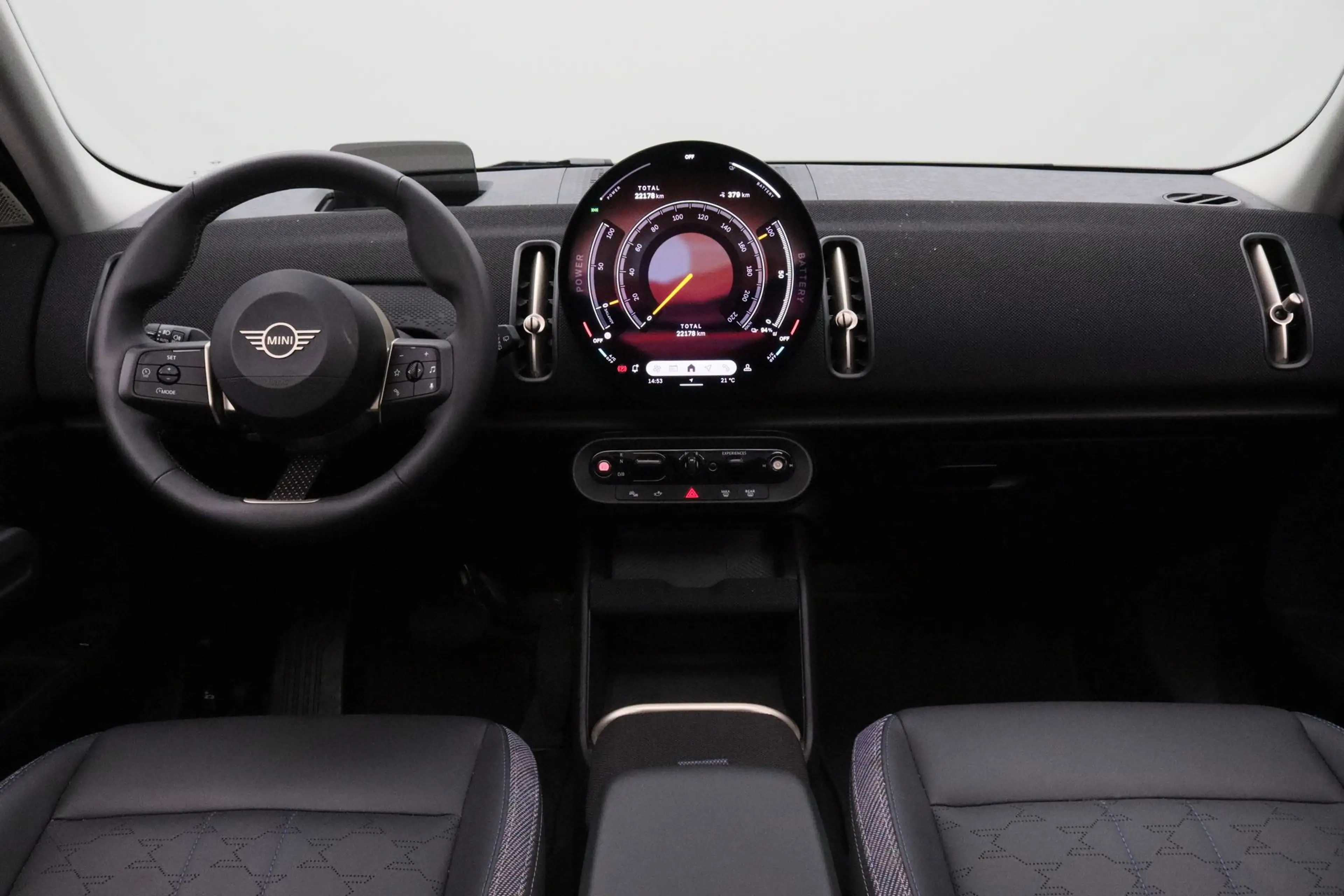 MINI Countryman E Classic M 66.5 kWh — photo 3