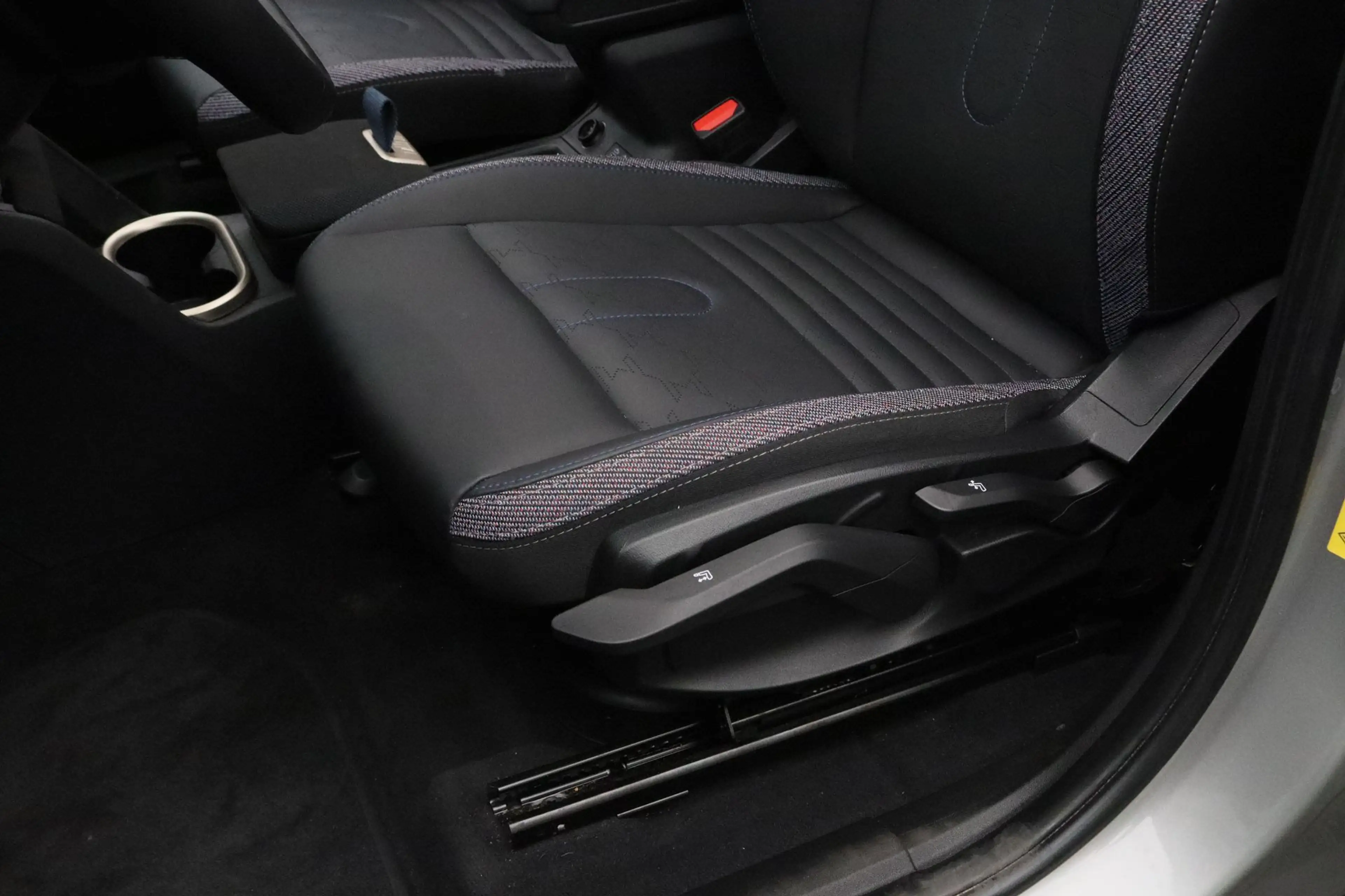 MINI Countryman E Classic M 66.5 kWh — photo 12