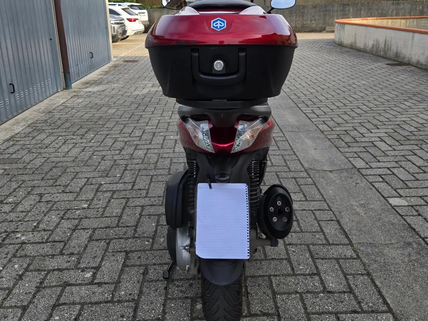 Piaggio Beverly 350 Sport touring Rosso - 1