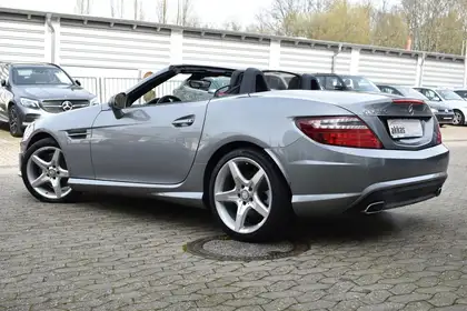 Annonce voiture d'occasion Mercedes-Benz SLK 250 - CARADIZE