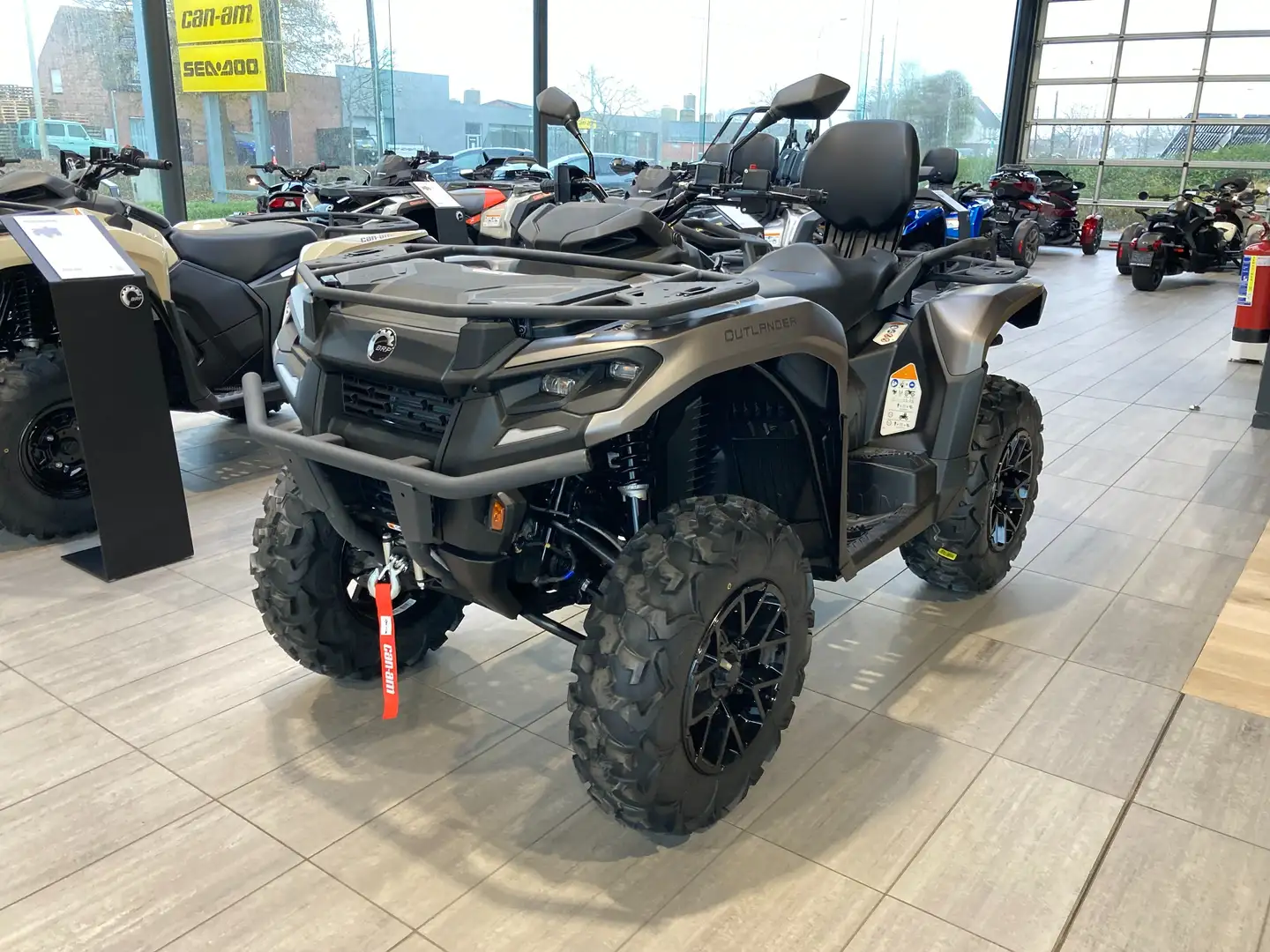 Can Am Outlander MAX XT 700 T Gris - 1