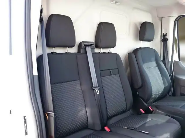 Ford Transit view 10