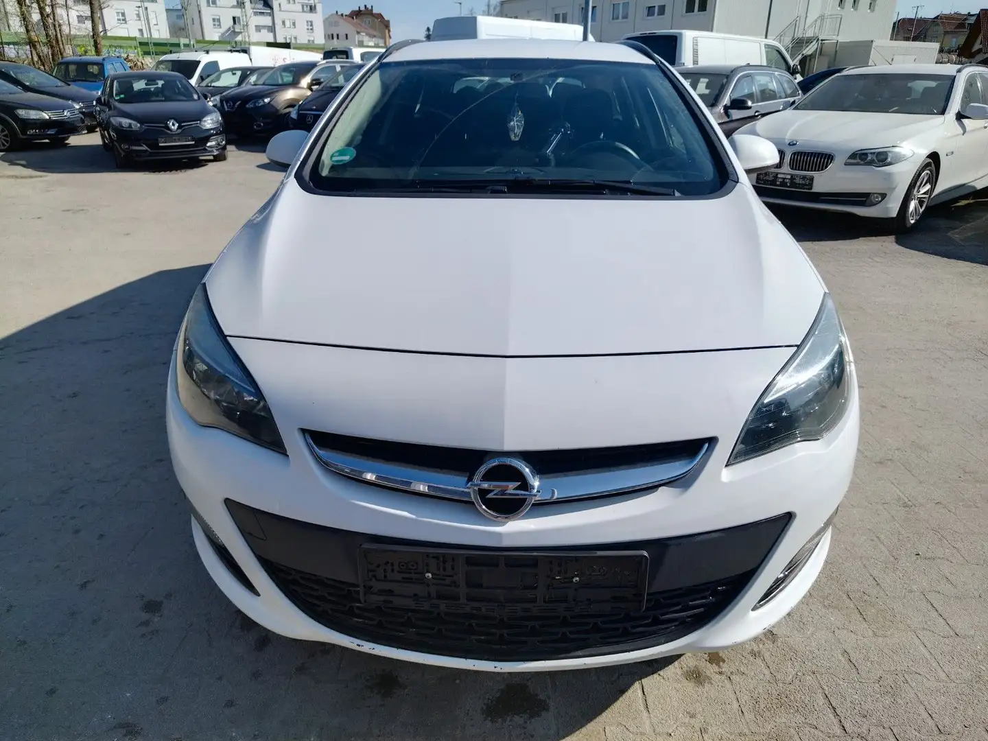 Opel Astra J Sports Tourer +KLIMA+PDC+TEMPOMAT+EU 6 Weiß - 2