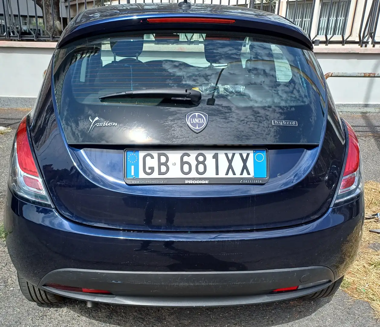 Lancia Ypsilon Ypsilon III 2015 1.0 firefly hybrid Silver s Blue - 1