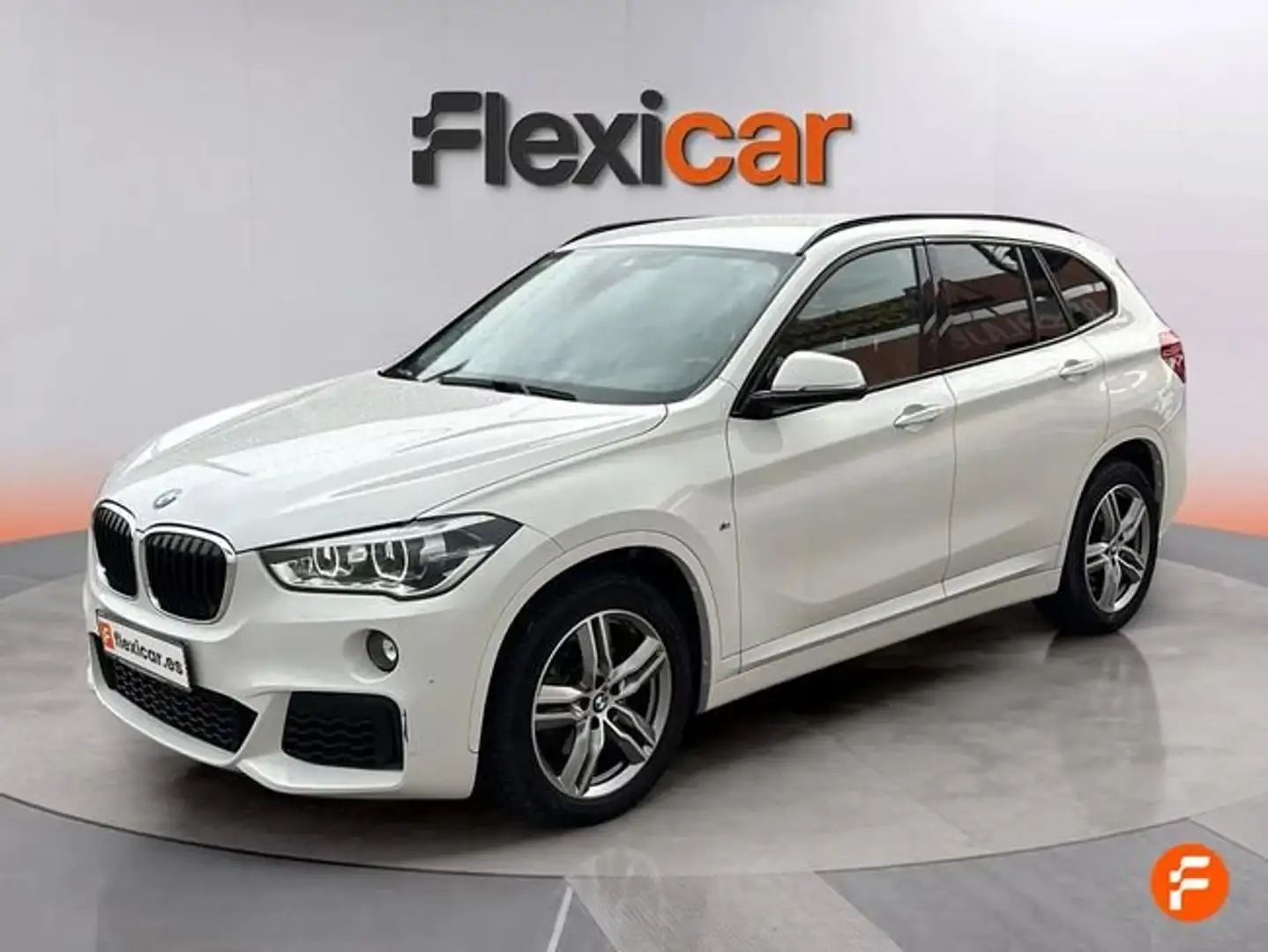 BMW X1 sDrive20i DCT Blanco - 2