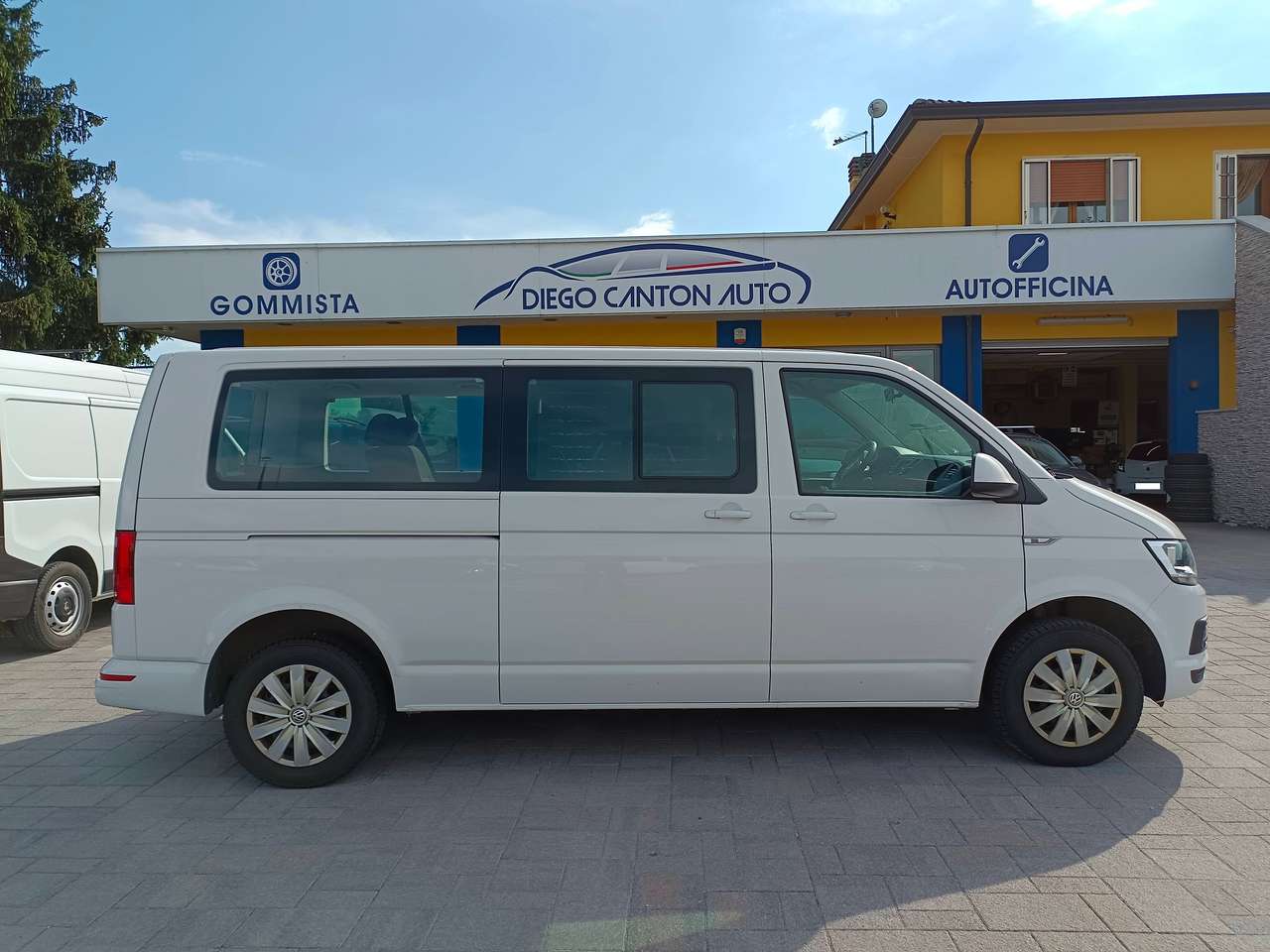 Volkswagen T6 Caravelle Comfortline 4Motion