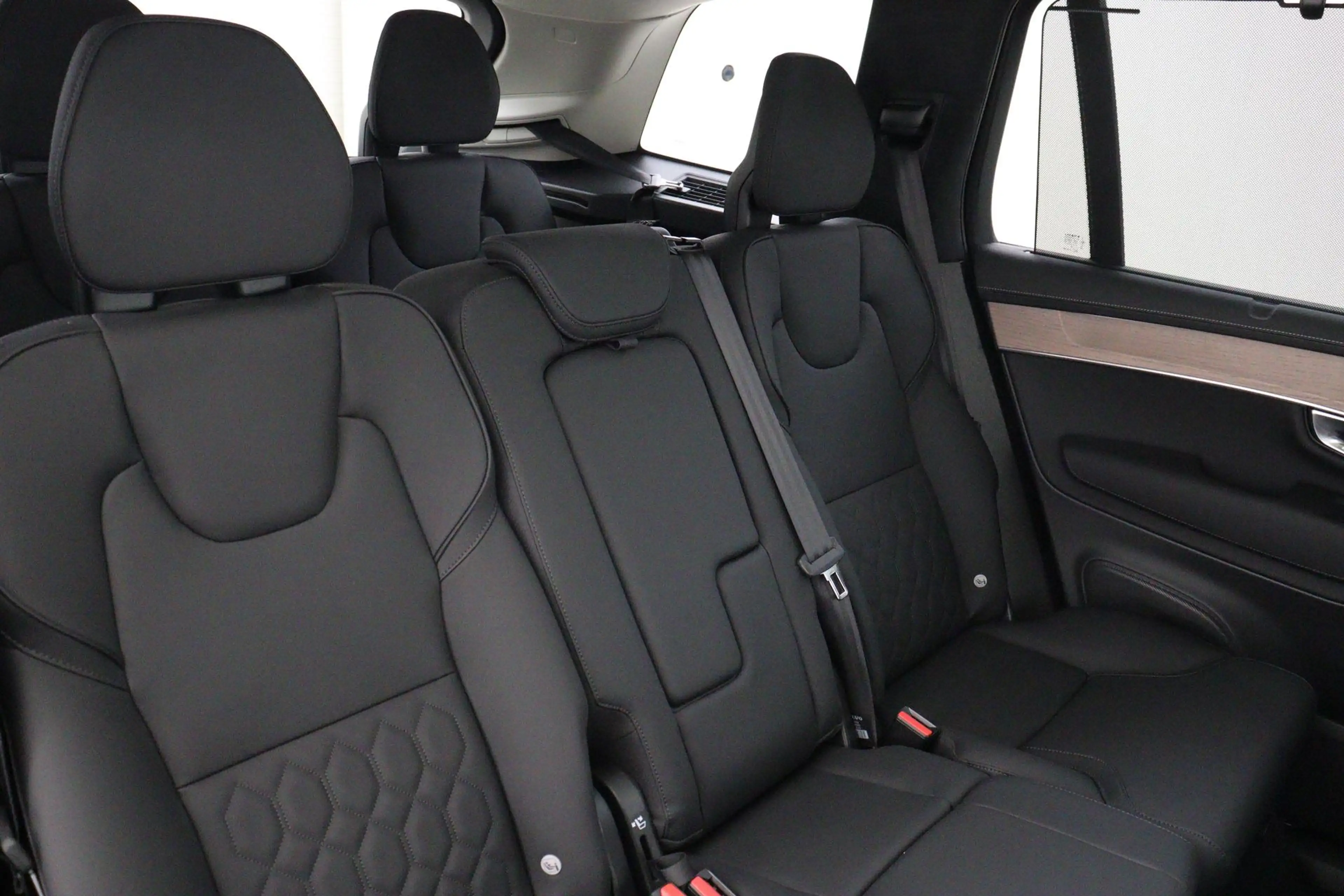 Volvo XC90 II T8 PLUG-IN HYBRID AWD ULTRA DARK -PANO.DAK|BOWE — photo 14