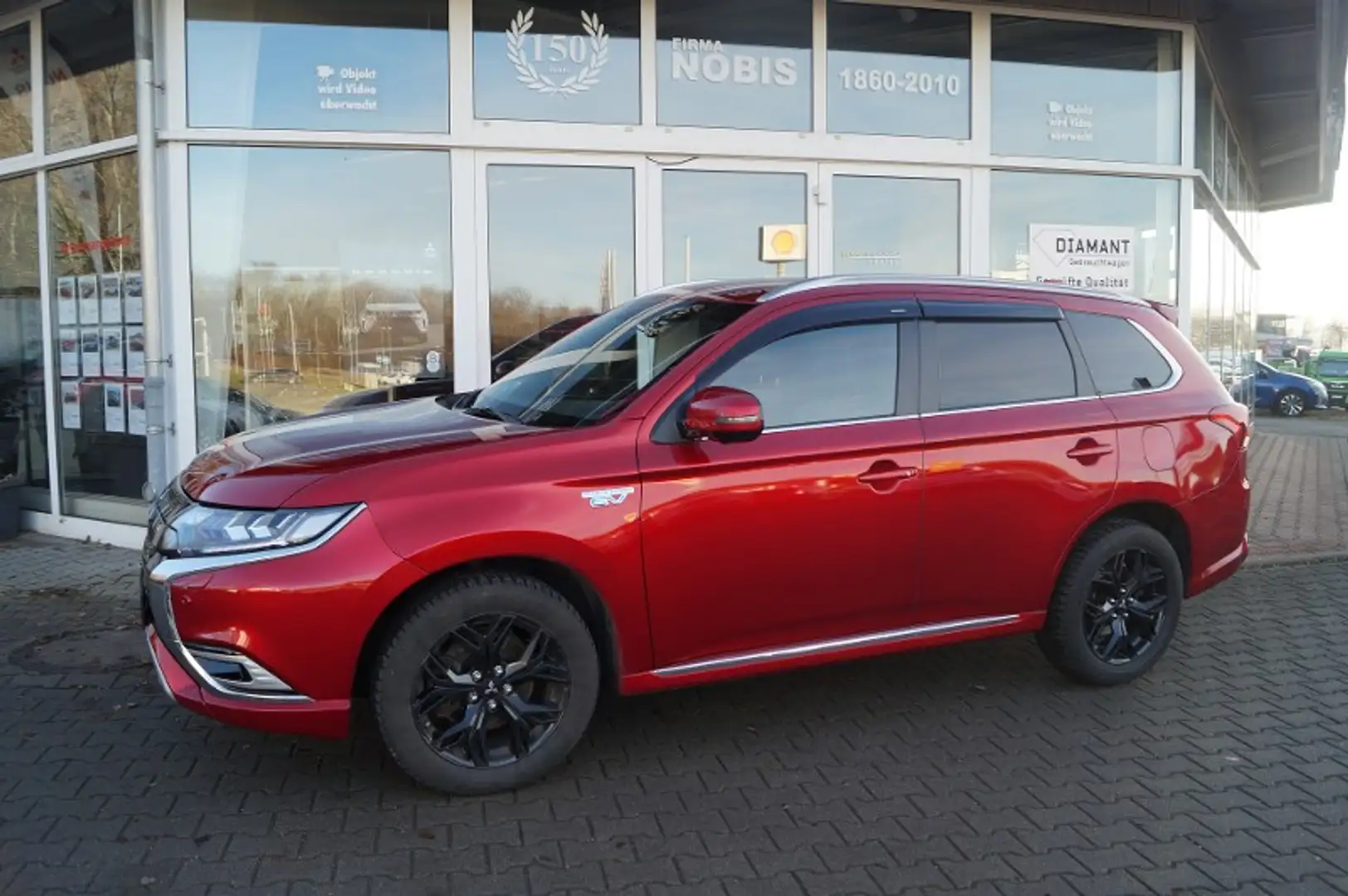 Mitsubishi Outlander Plug-in Hyb PLUS Spirit 2.4 MIVEC 4WD Rot - 1