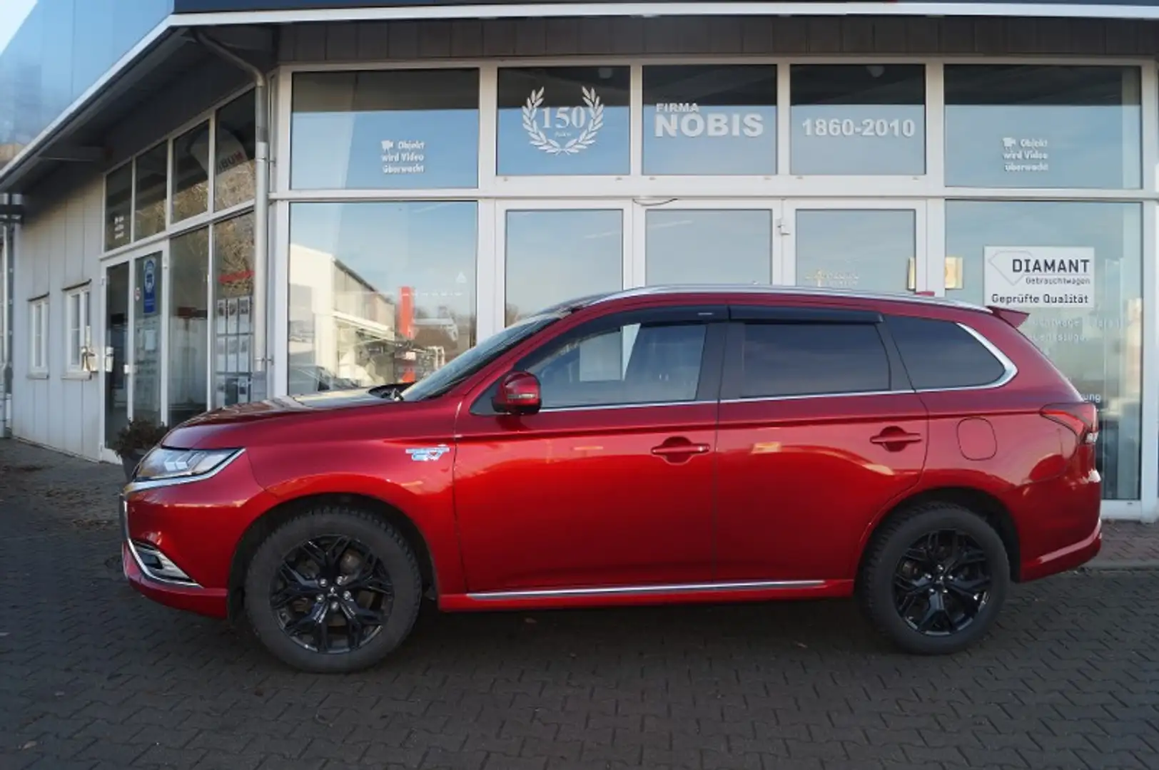 Mitsubishi Outlander Plug-in Hyb PLUS Spirit 2.4 MIVEC 4WD Rot - 2