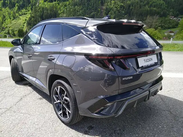 Hyundai TUCSON NX4 N Line 1,6 T-GDi PHEV 4WD AT t7pl2-P22 Ansicht 4
