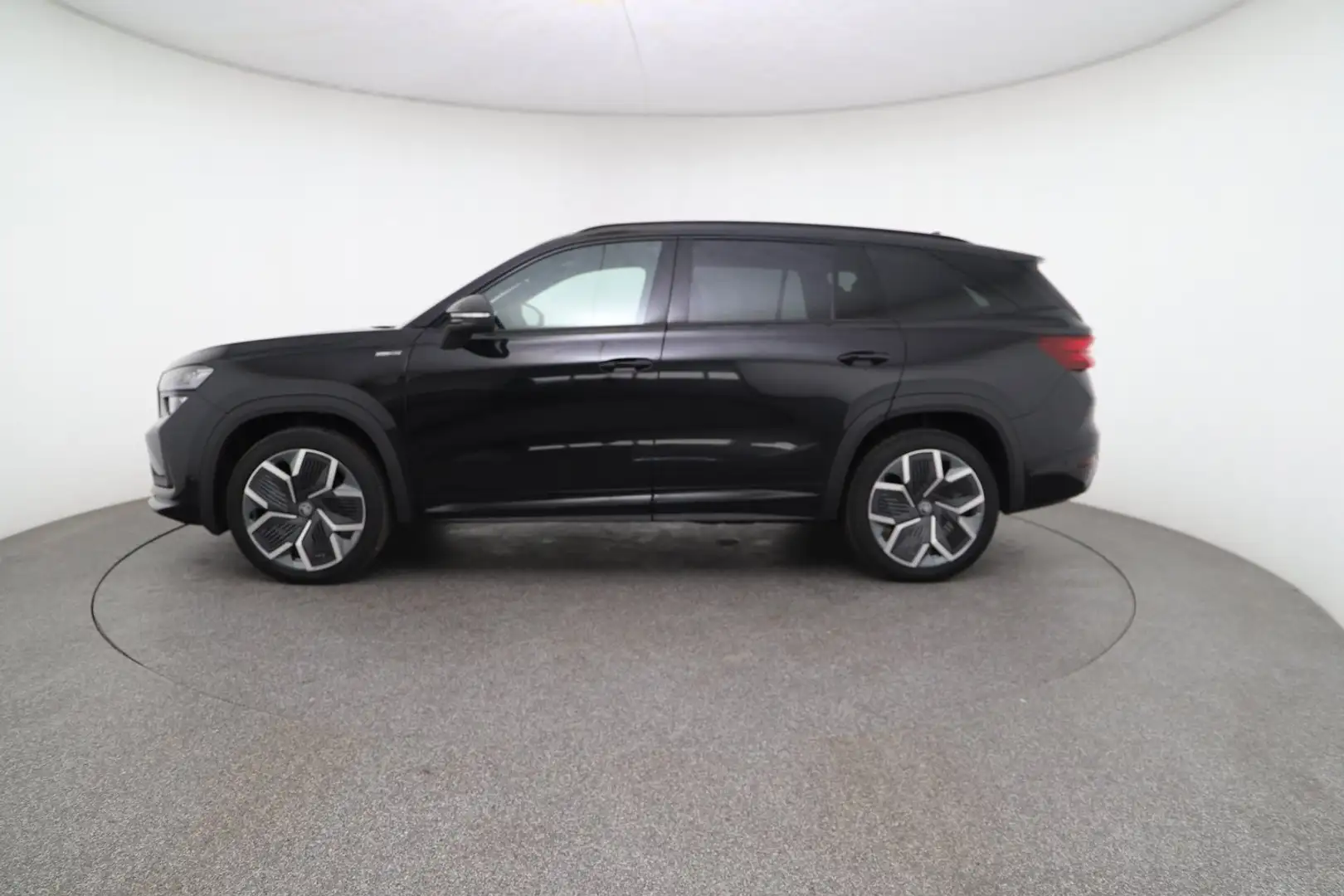 Skoda Kodiaq 4x4 Sportline TDI DSG Schwarz - 2