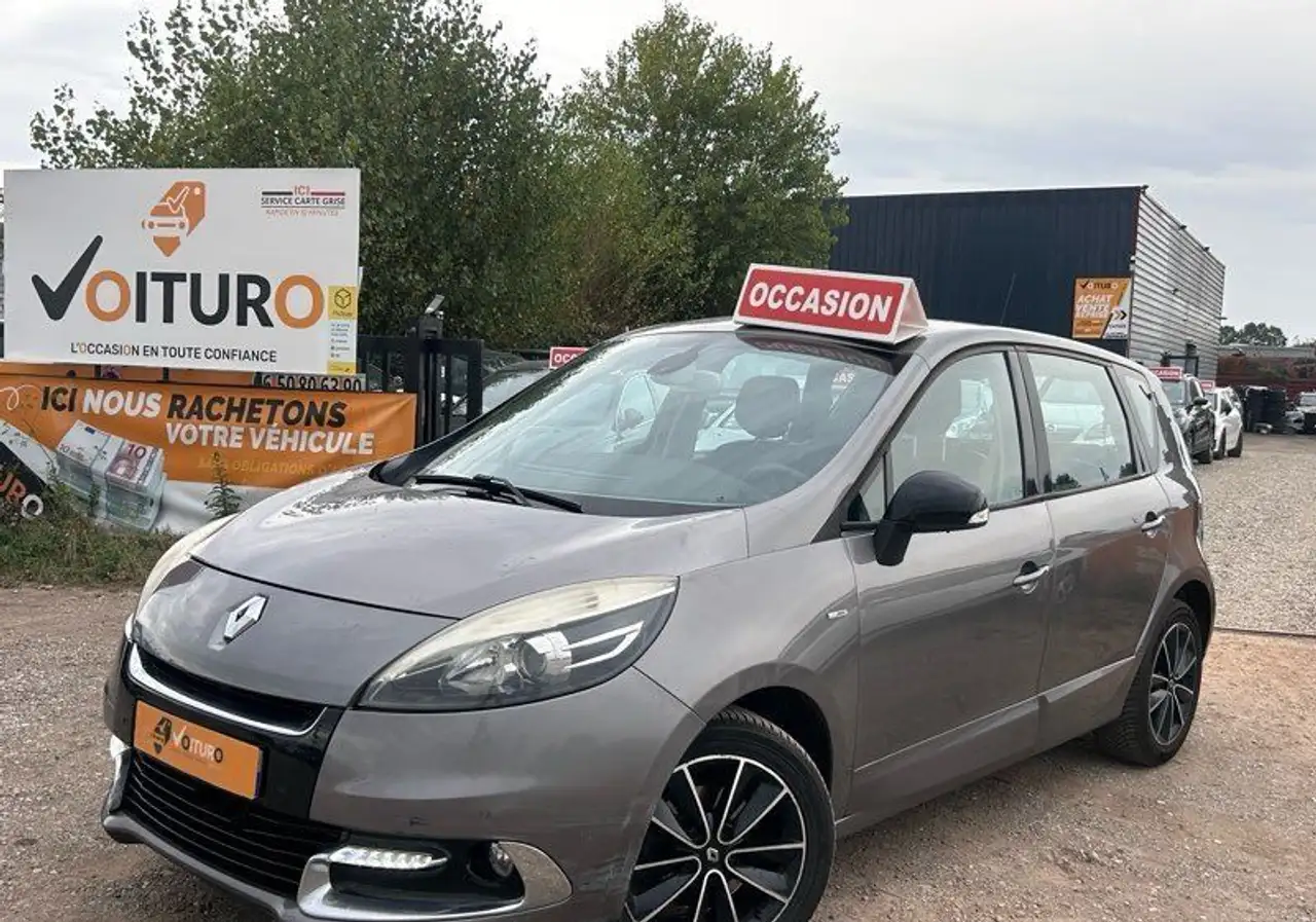 Renault Scenic BOSE Phase 2 1.5 dCi 110 cv rÃ©visÃ©e,ga