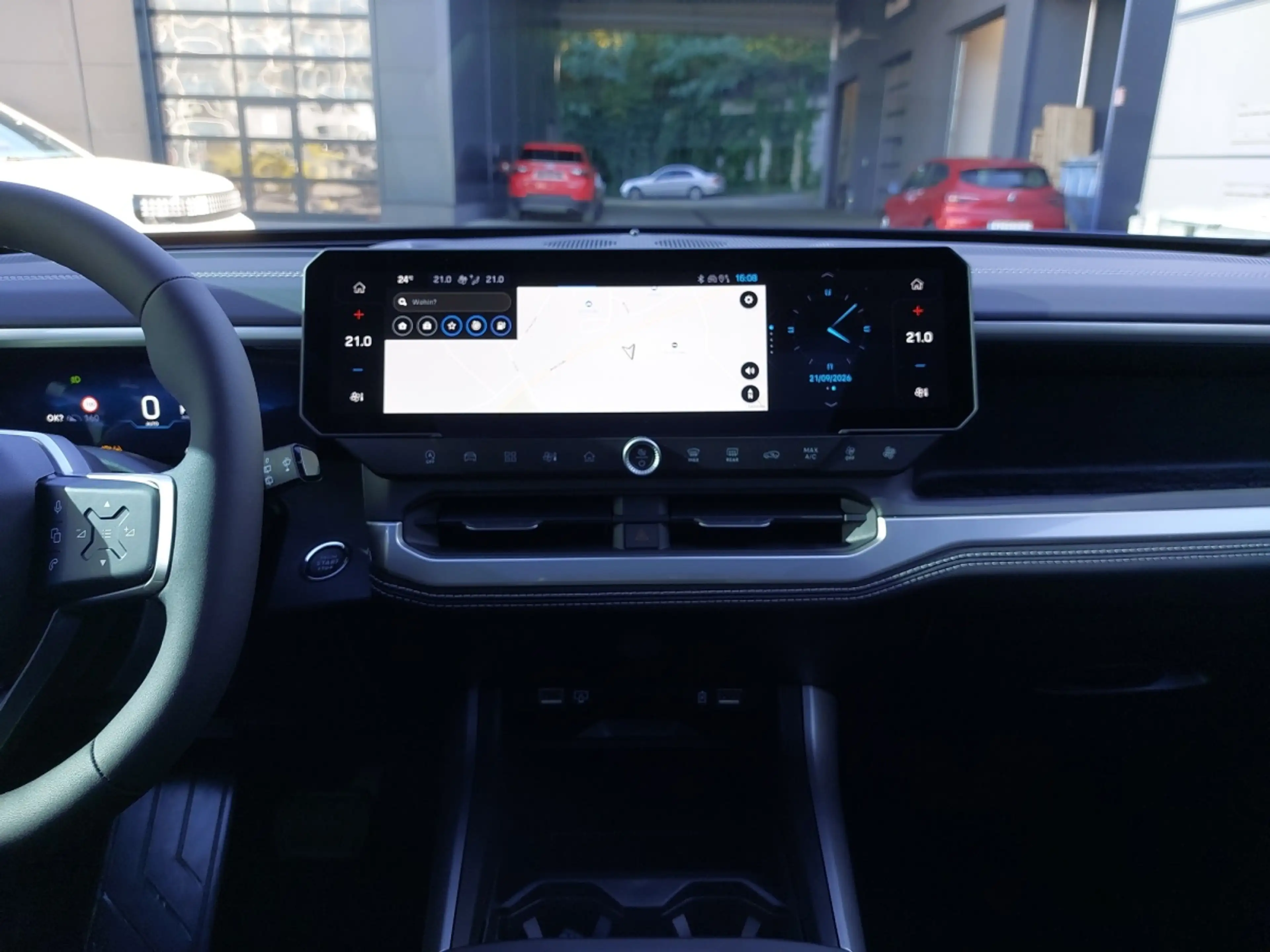 Jeep Compass e-Hybrid First Edition 145PS — photo 10
