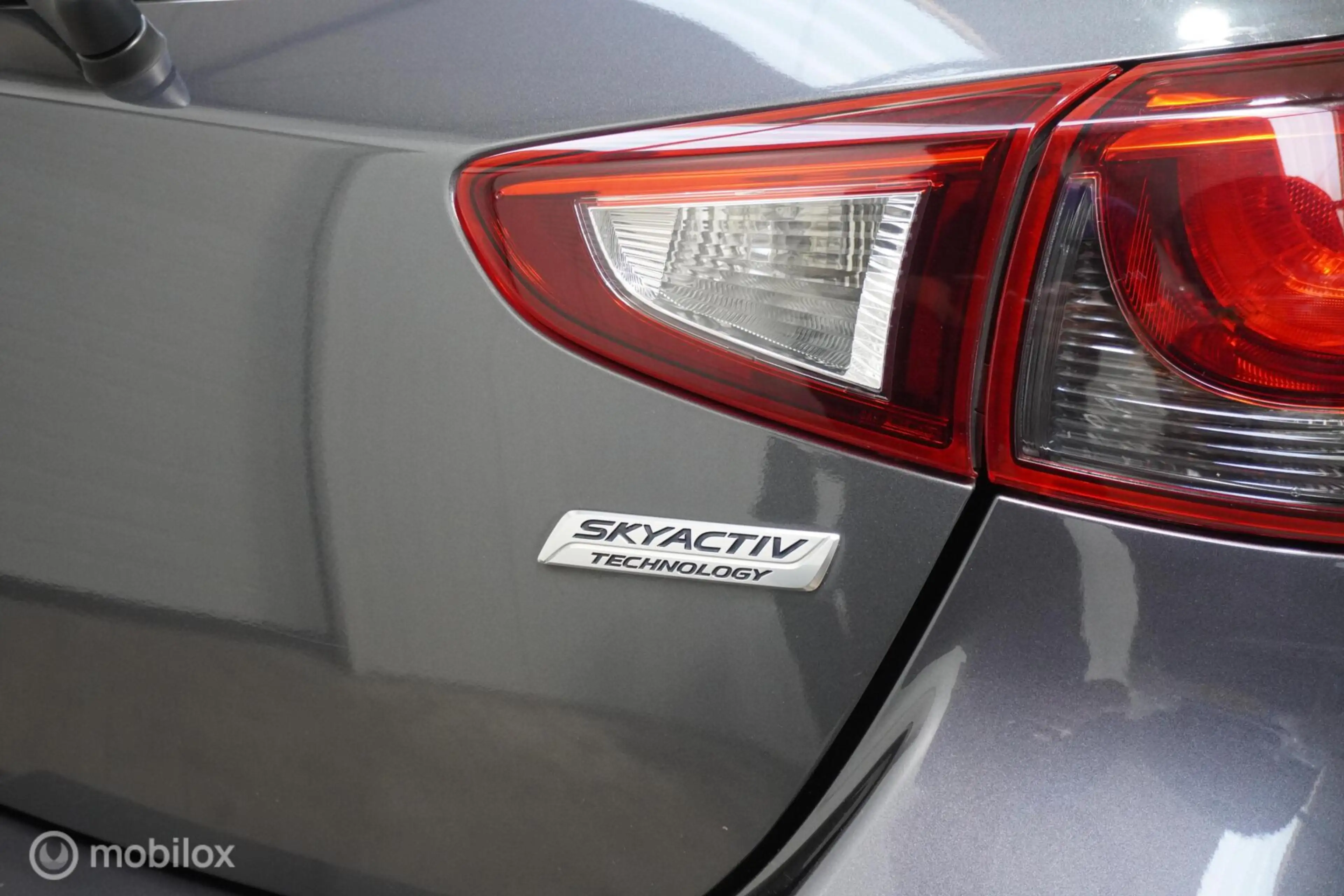 Mazda 2 1.5 Skyactiv-G GT-M — photo 10