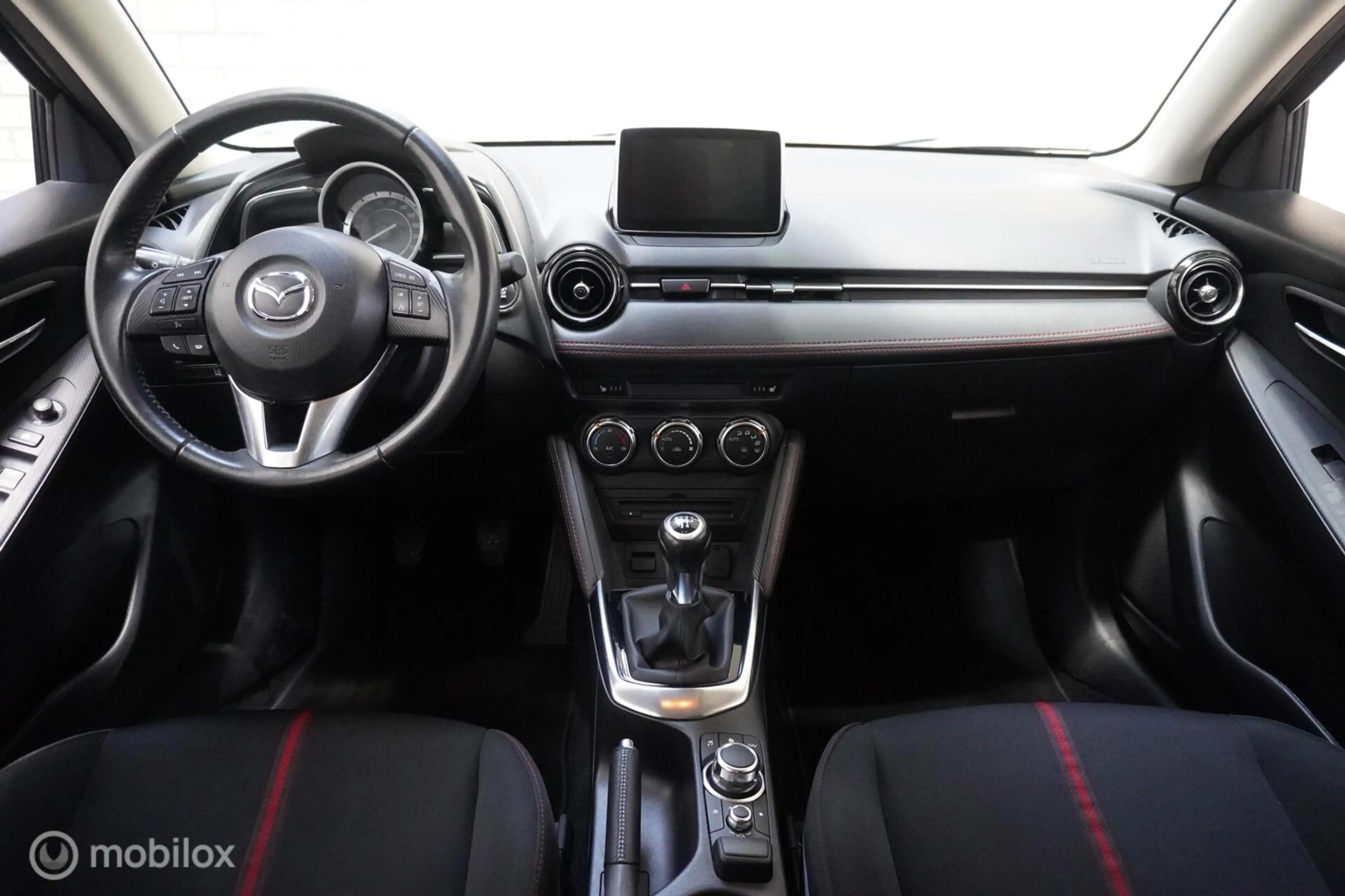 Mazda 2 1.5 Skyactiv-G GT-M — photo 11