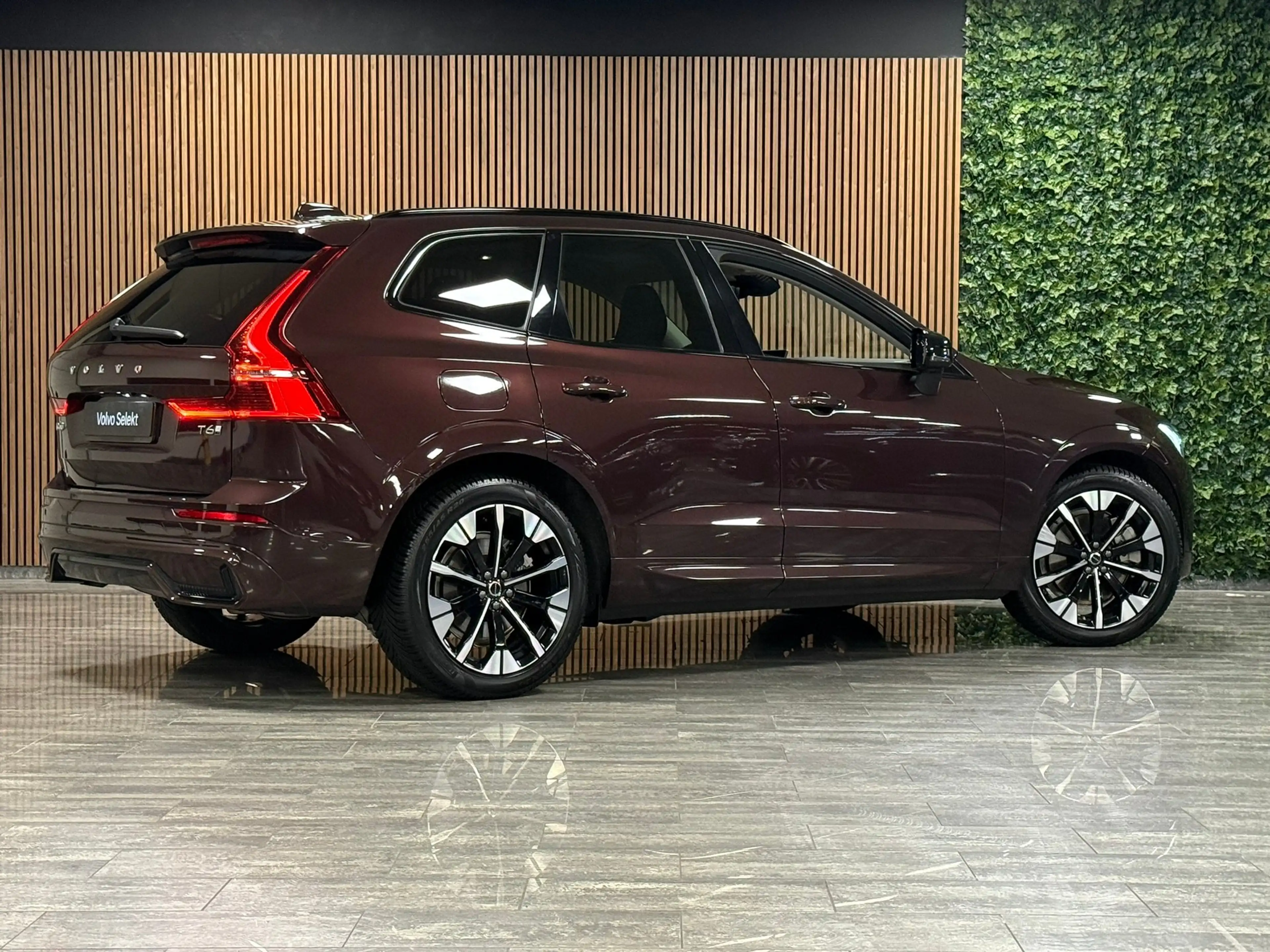 Volvo XC60 T6 AWD Recharge Ultra Dark | Facelift | Luchtverin — photo 3