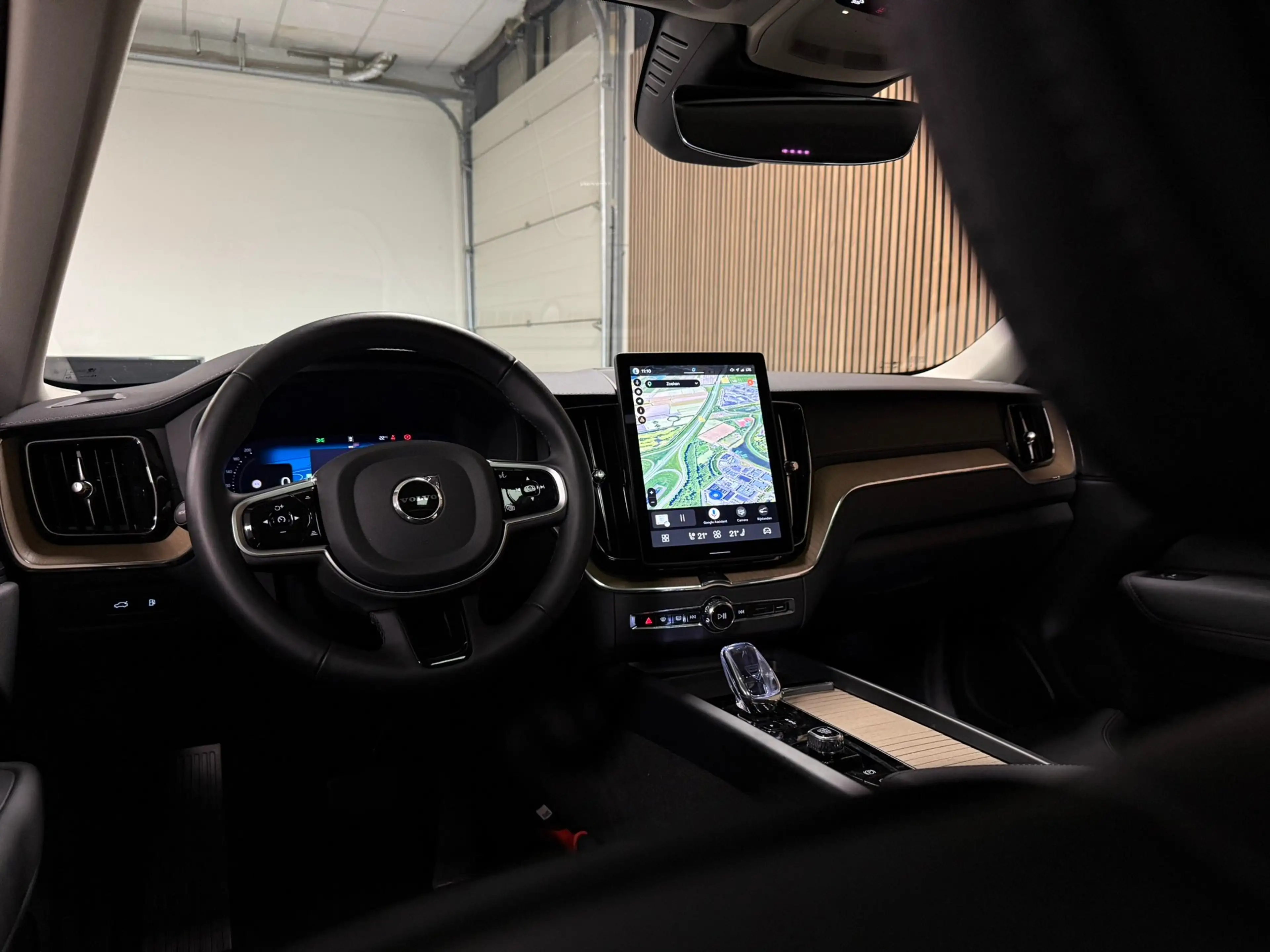 Volvo XC60 T6 AWD Recharge Ultra Dark | Facelift | Luchtverin — photo 18