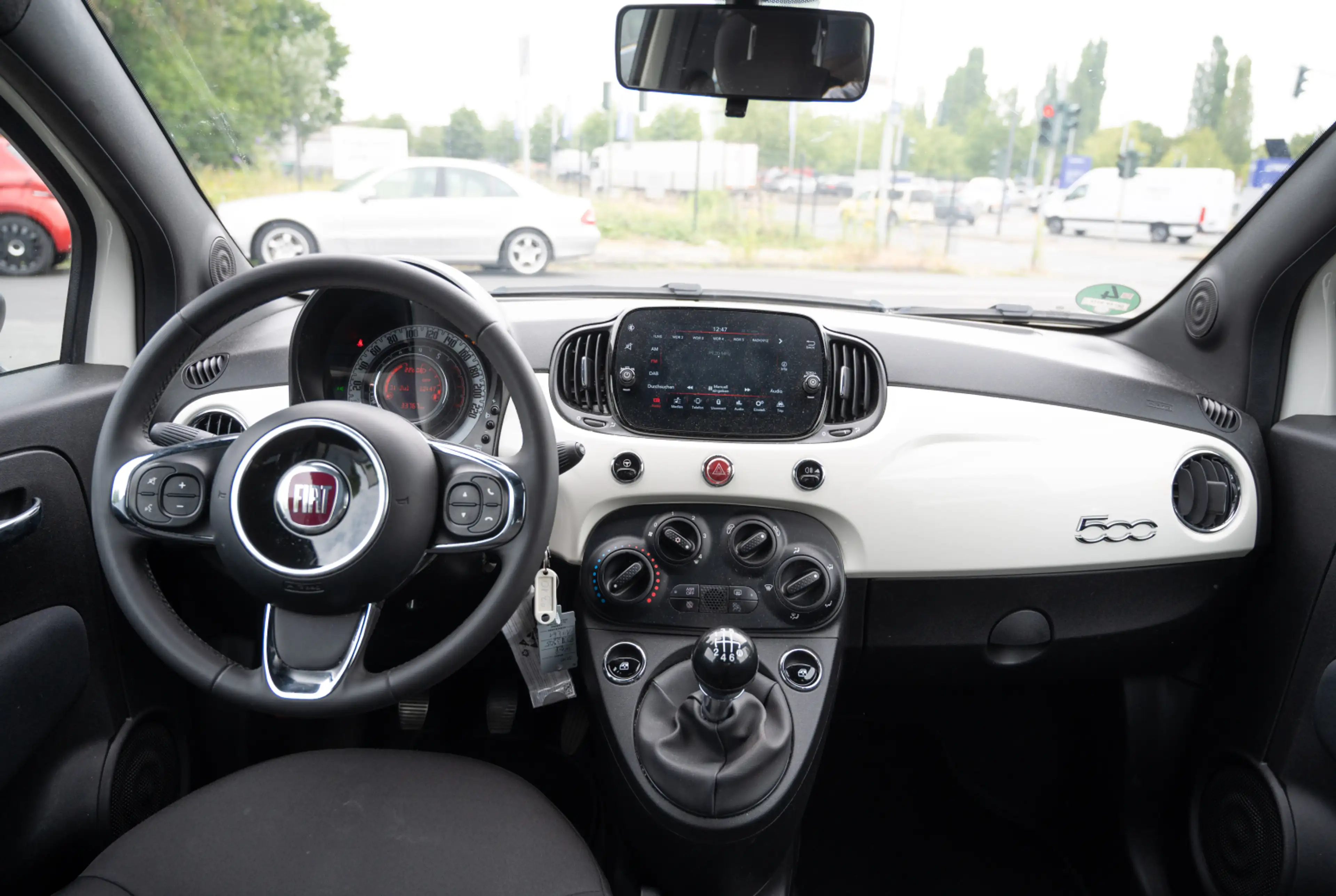 Fiat 500 1.0 GSE N3 Hybrid *KOMFORT-PAKET*MIRRORSCREEN* *INVENTUR-SALE* — photo 6