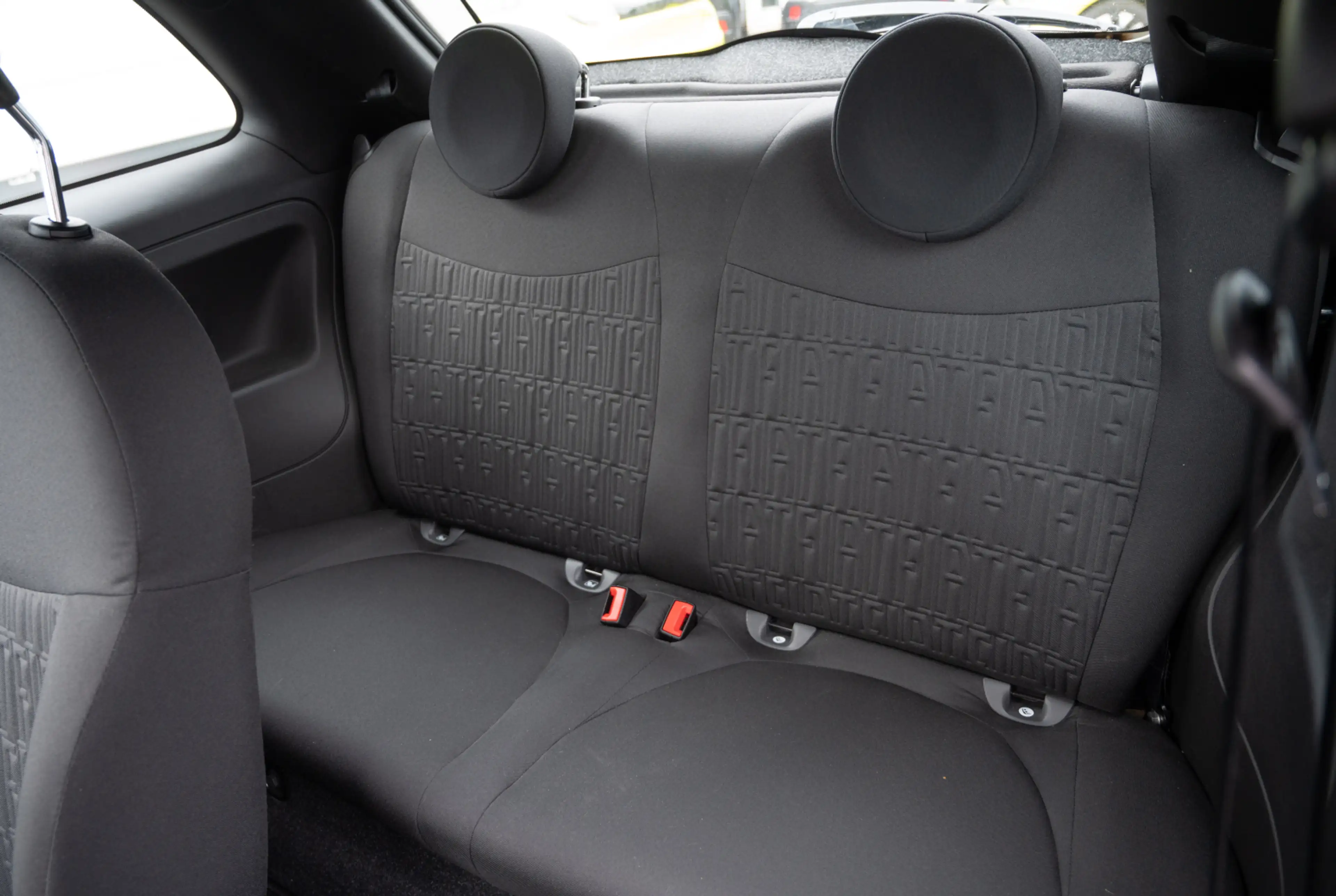 Fiat 500 1.0 GSE N3 Hybrid *KOMFORT-PAKET*MIRRORSCREEN* *INVENTUR-SALE* — photo 8