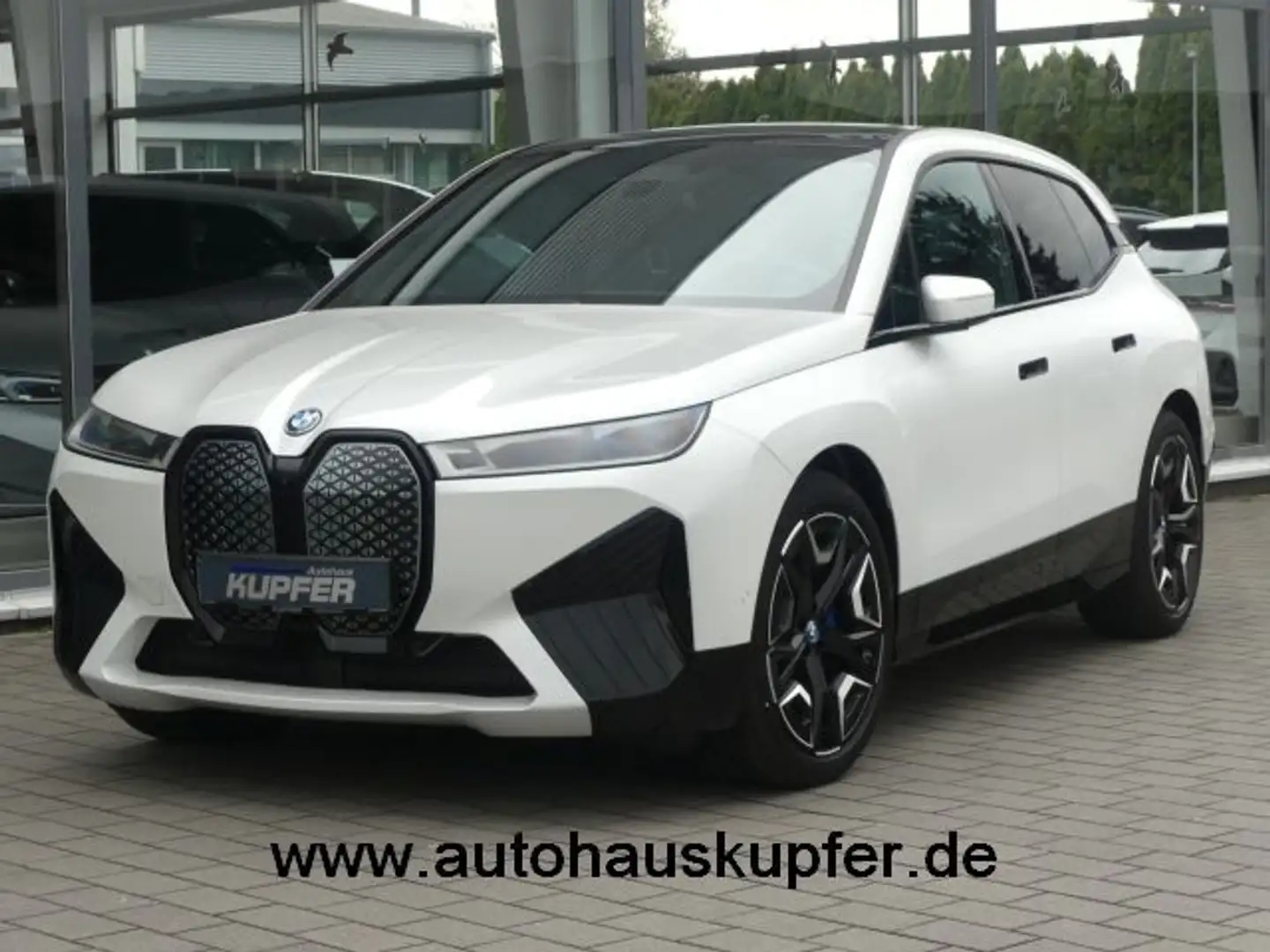 BMW iX xDrive50 Sportpak.AHK°LASER°PANO°22-Massage Blanco - 1