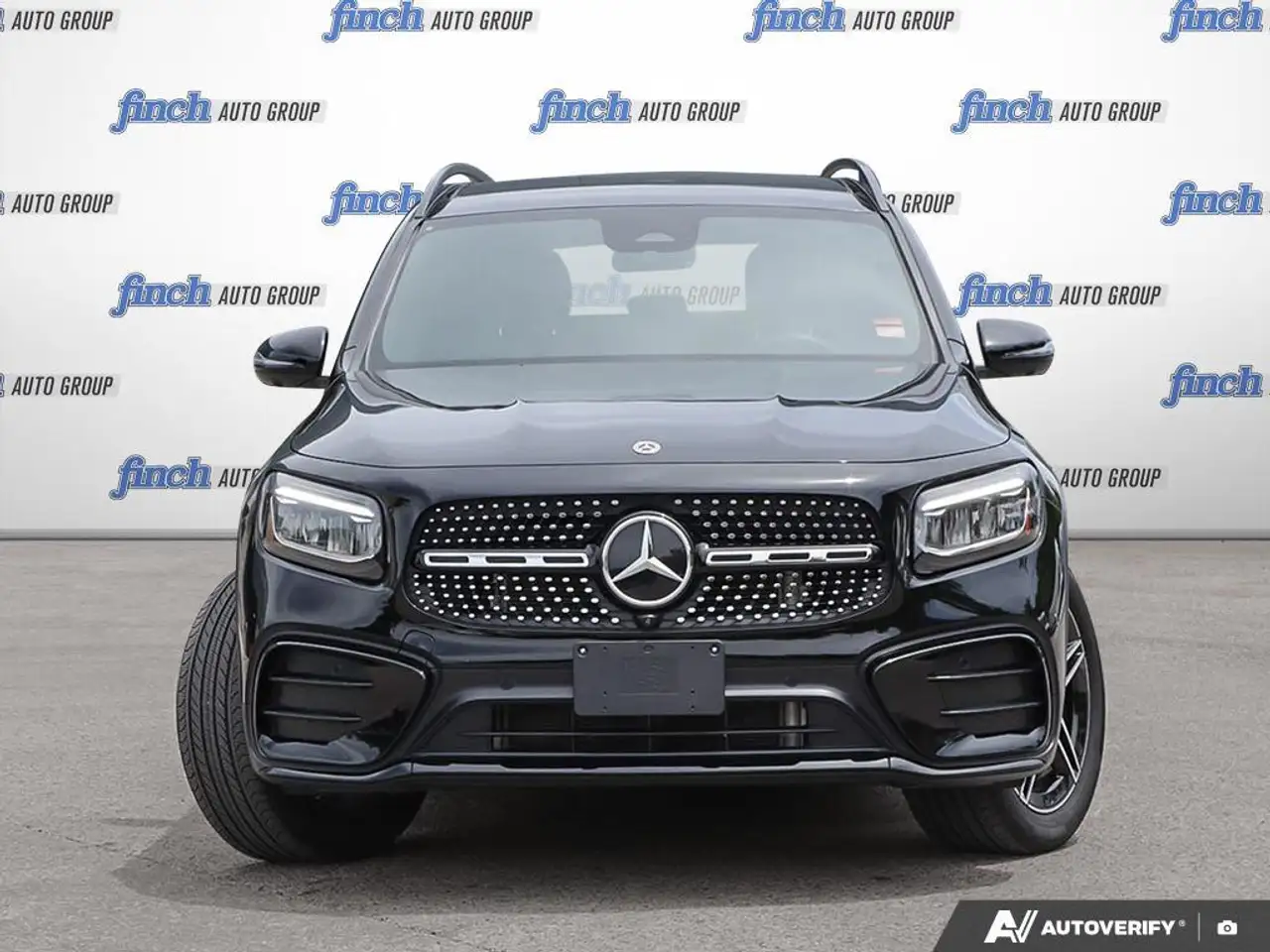 Mercedes-Benz GLB снимка Mercedes-Benz GLB