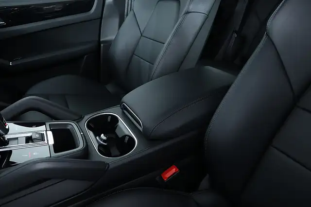 Porsche Cayenne III E-Hybrid PHEV HEAD UP PANO LUFT MEGAVOLL!!! Ansicht 24