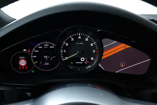 Porsche Cayenne III E-Hybrid PHEV HEAD UP PANO LUFT MEGAVOLL!!! Ansicht 33