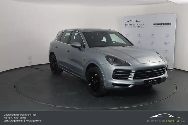 Porsche Cayenne III E-Hybrid PHEV HEAD UP PANO LUFT MEGAVOLL!!! Ansicht 3