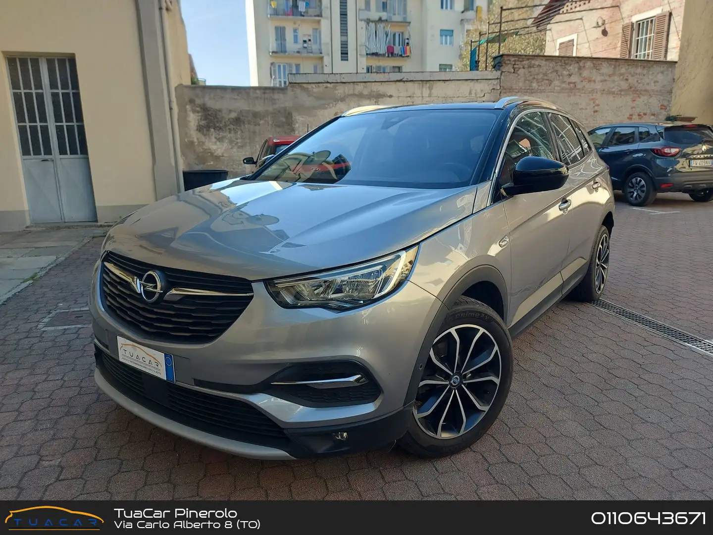 Opel Grandland X Innovation 1.5 D Szary - 1