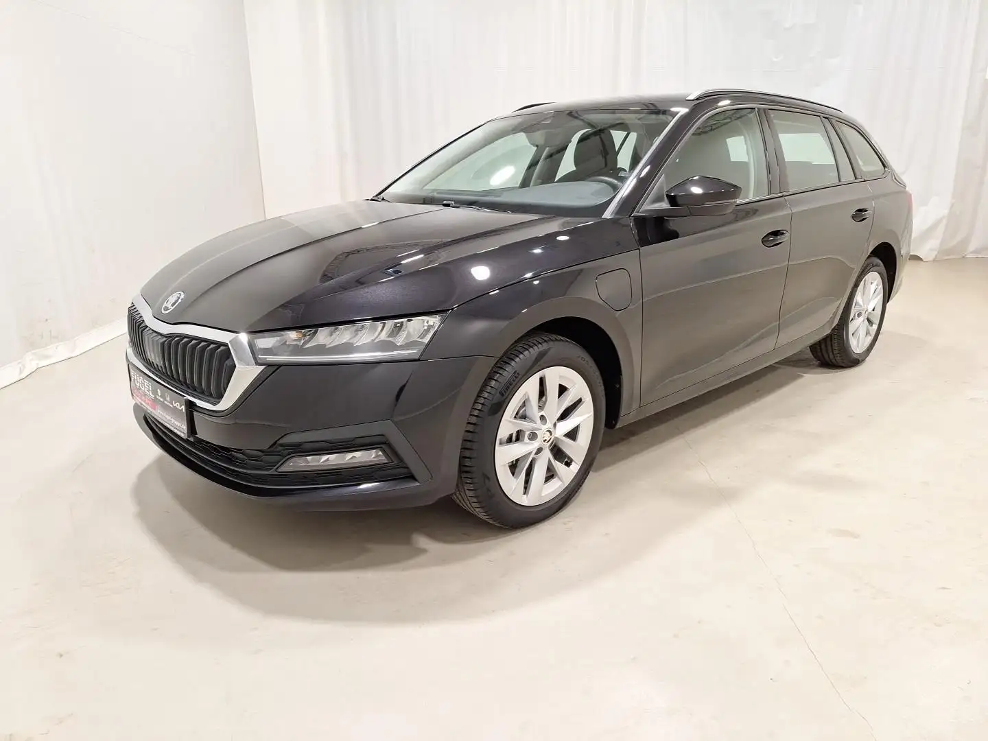 Skoda Octavia 1.4 TSI iV DSG Ambition LED|virt.Cock.|Navi Schwarz - 2