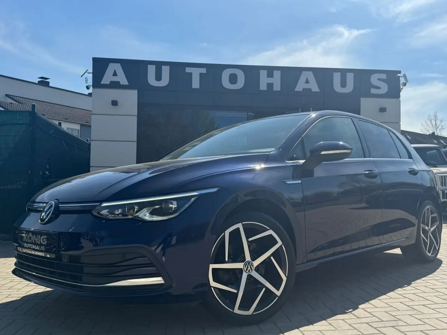 Volkswagen Golf VIII Lim. Style*HEAD-UP*RKAM*ASSIST*KEYLESS Blau - 1