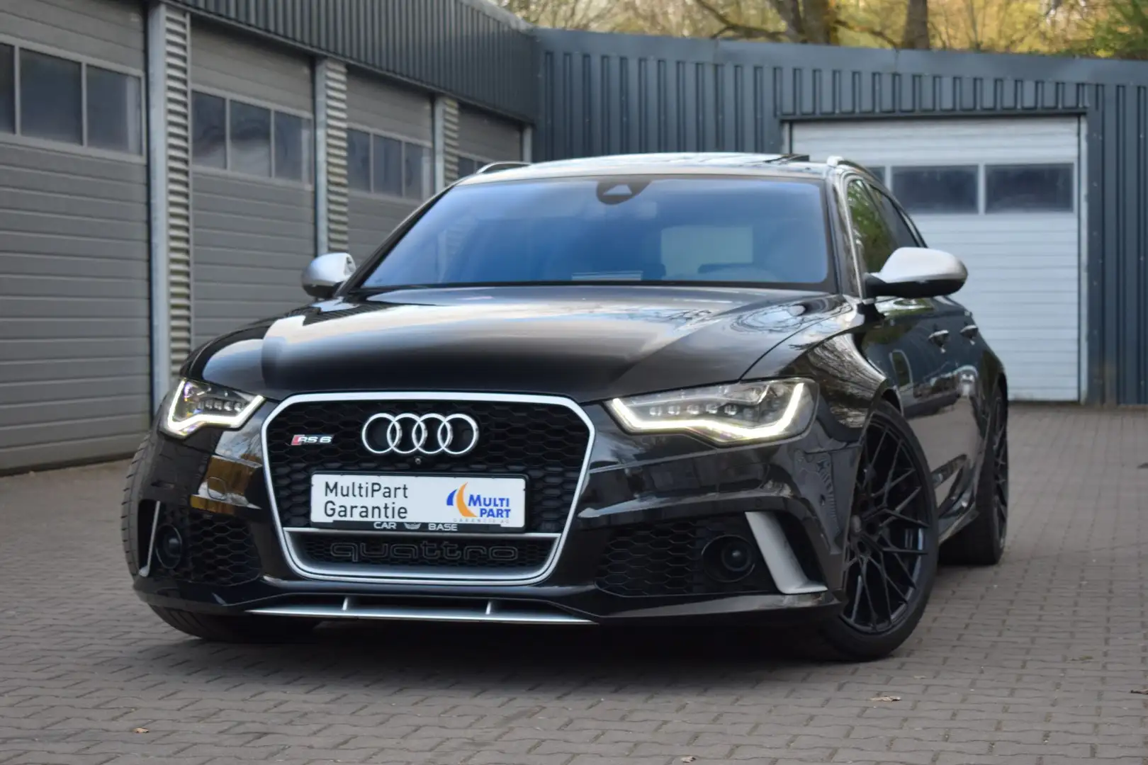Audi RS6 Avant Schwarz - 1