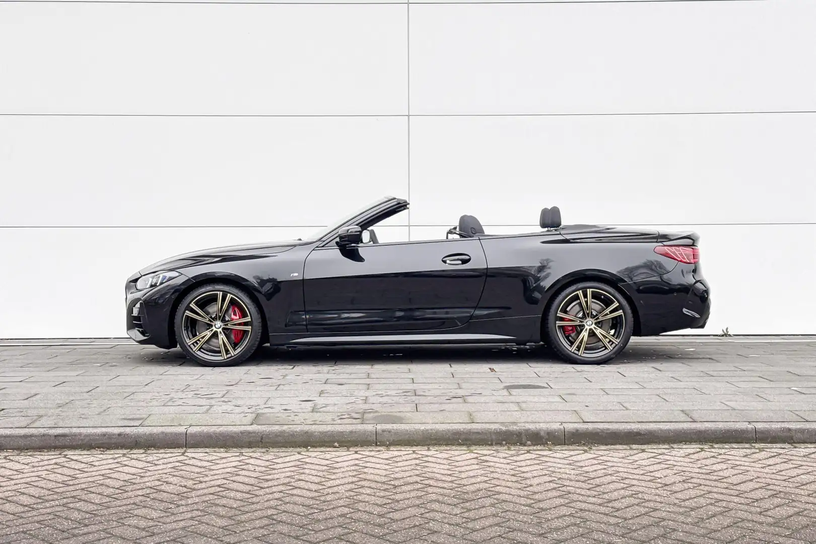 BMW 420 4 Serie Cabrio 420i M-Sport Pro | M Sport | Stoelv Zwart - 2