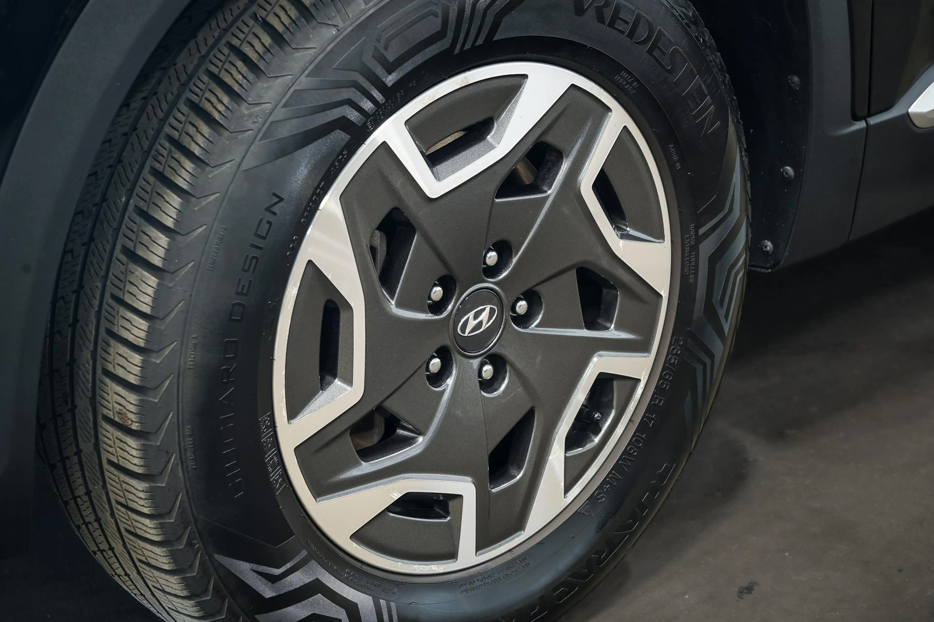 Hyundai SANTA FE 1.6 T-GDI HEV Comfort Smart Sky 7p. | Panoramadak| — photo 7