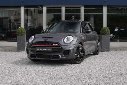 MINI Cooper S 2.0 JCW. CHILI