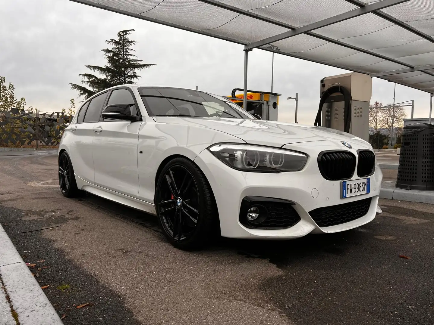 BMW 120 120d xdrive Msport 5p auto - 1