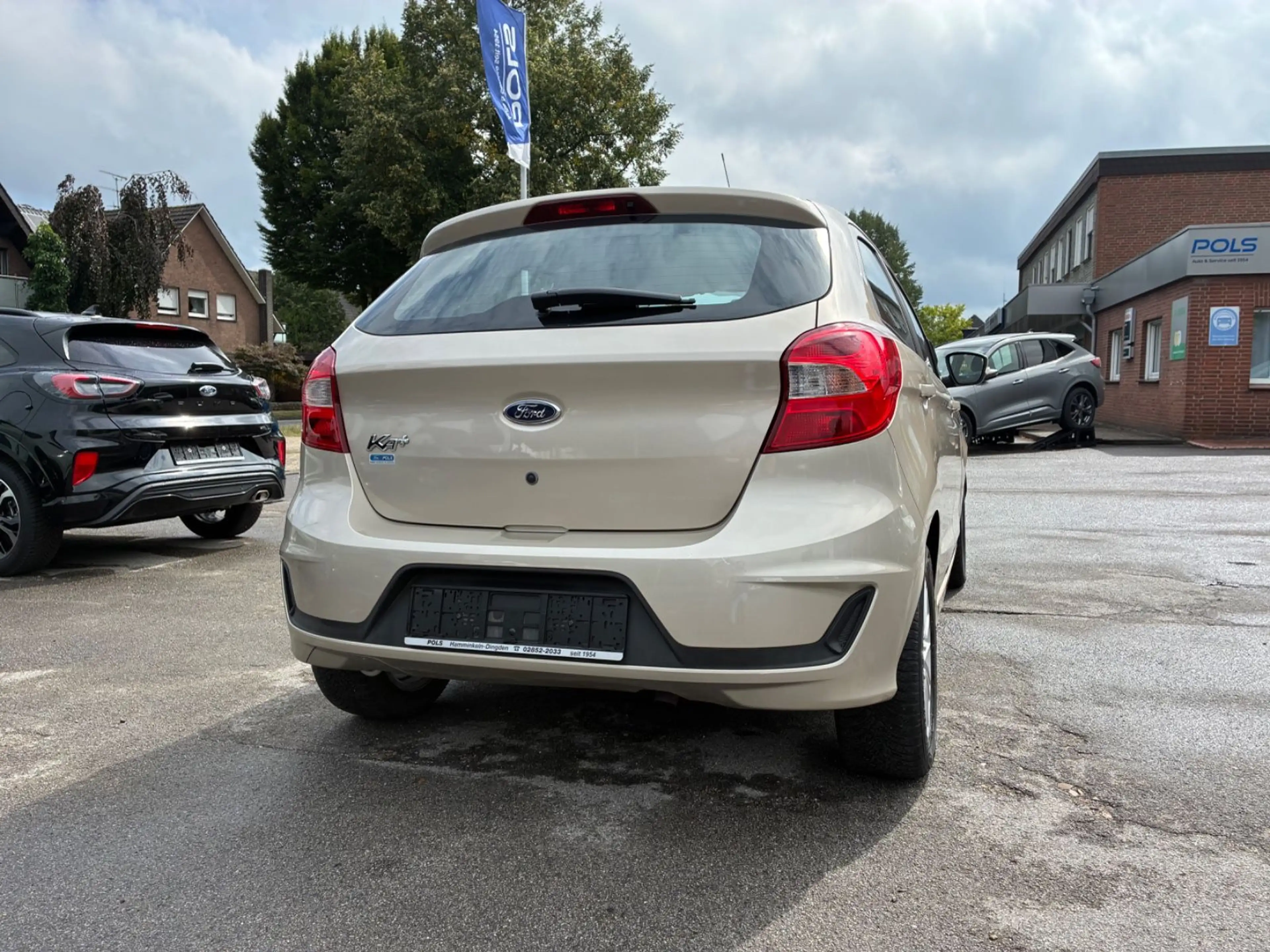 Ford Ka/Ka+ Plus "Cool&Connect"/Klima/Allwetterreifen neu — photo 4