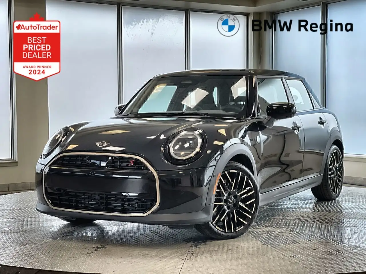 2025 MINI 5 Door