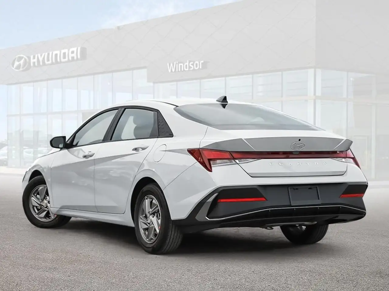 Hyundai ELANTRA снимка Hyundai ELANTRA