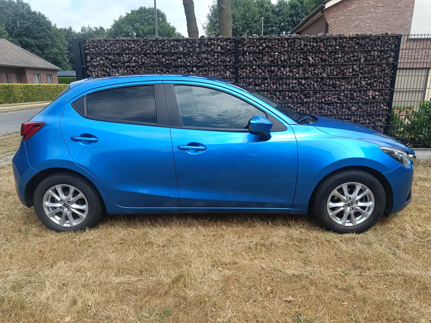 Mazda 2 2 SKYACTIV-G 90 Center-Line Blauw - 2