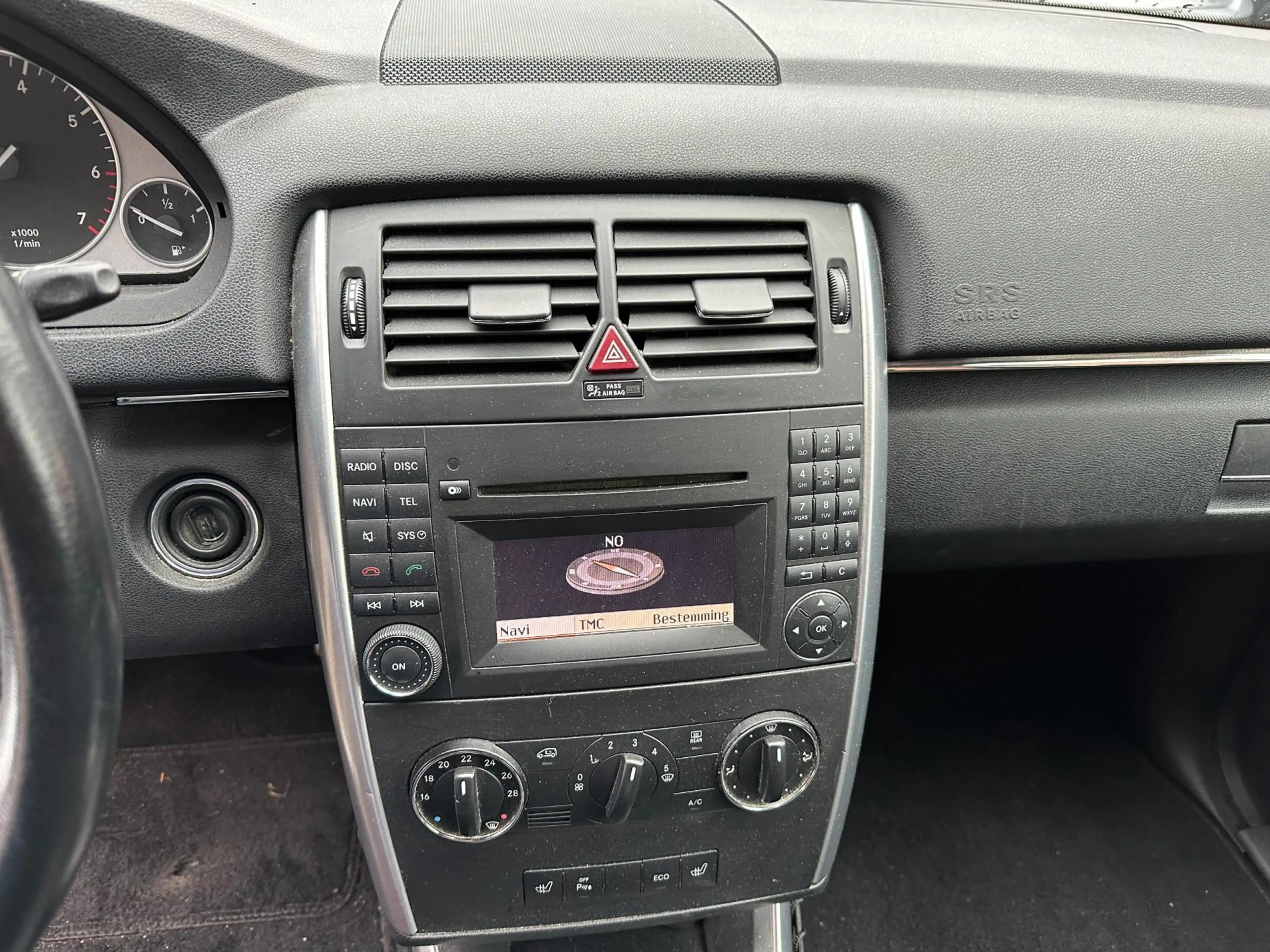 Mercedes-Benz B 160 BlueEFFICIENCY Business Class NAVI-CRUISE-SCHUIFDA — photo 14