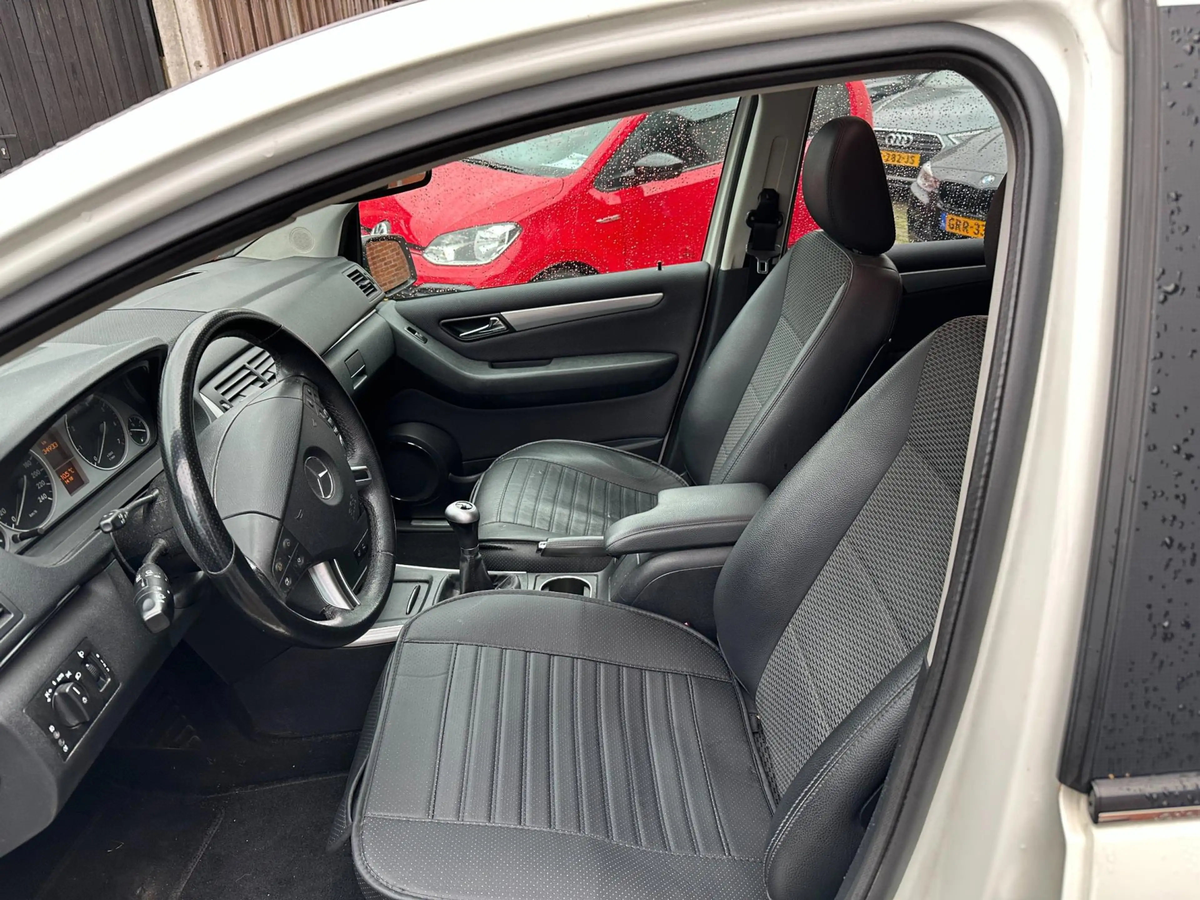 Mercedes-Benz B 160 BlueEFFICIENCY Business Class NAVI-CRUISE-SCHUIFDA — photo 12