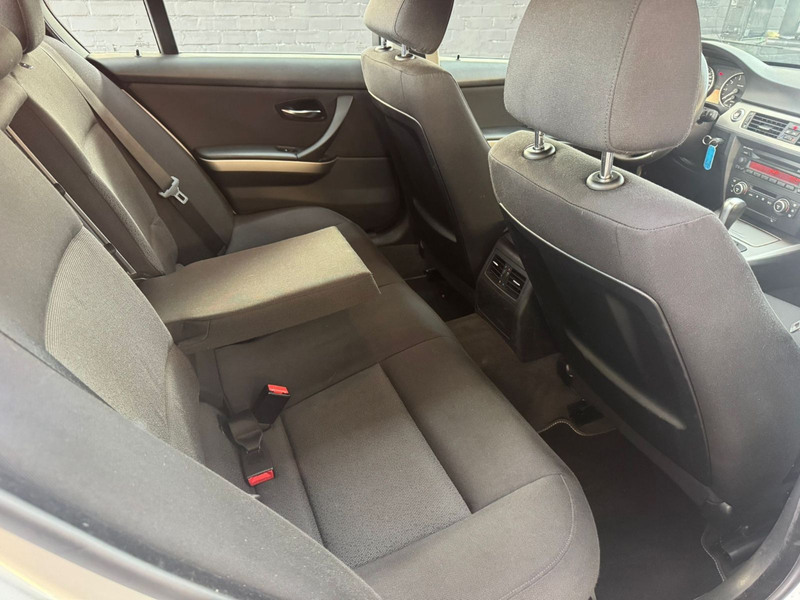 BMW 320 3 Limousine 320i/SHZ/KLIMA/TEMPOMAT — photo 12