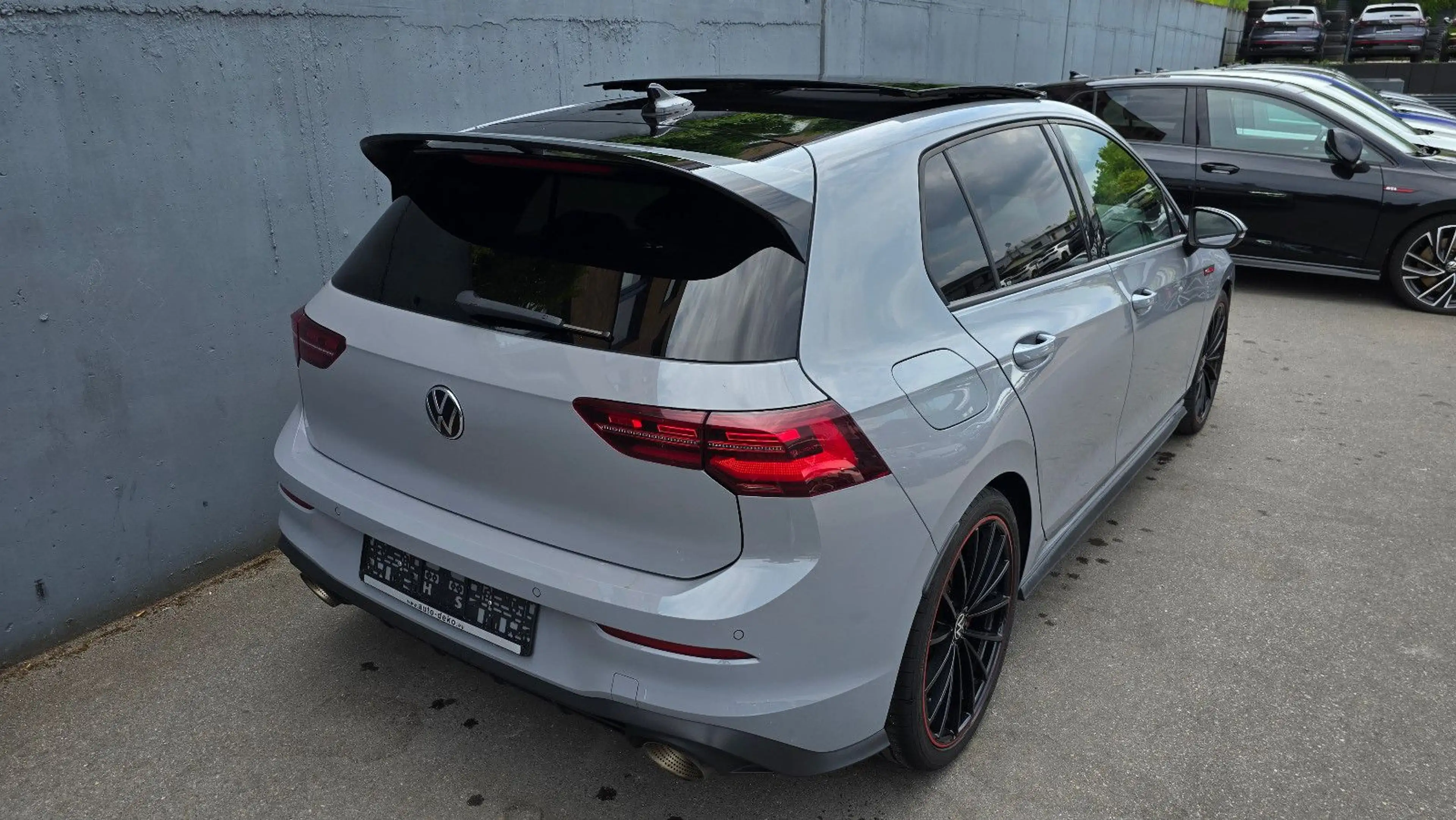 Volkswagen Golf 8  GTI Clubsport DSG * Akrapovic*Black*Pano — photo 4
