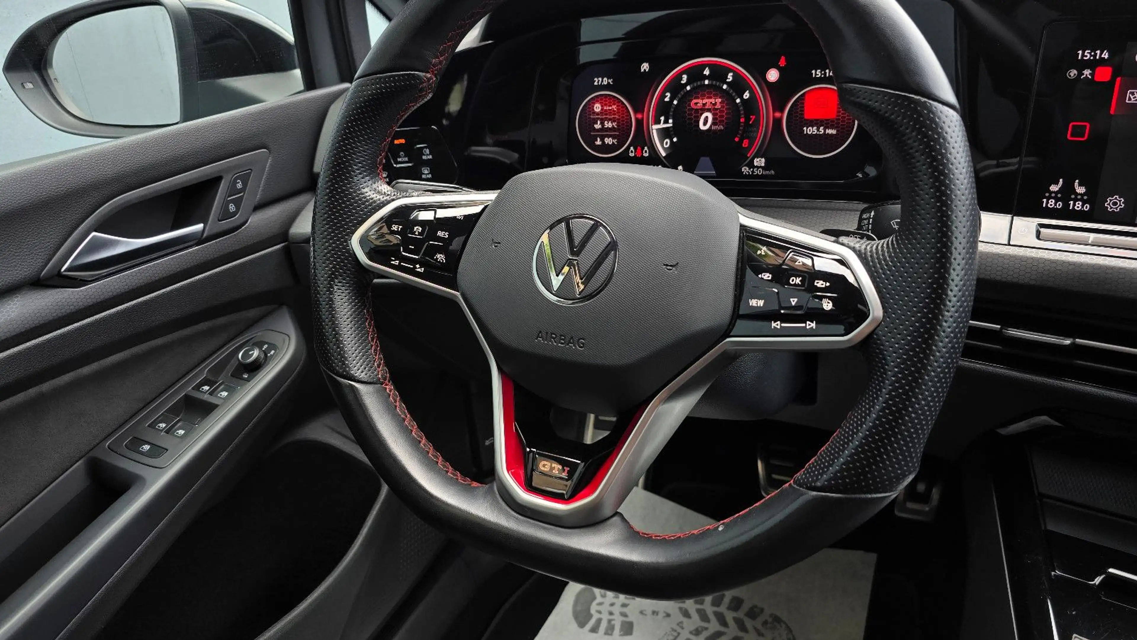 Volkswagen Golf 8  GTI Clubsport DSG * Akrapovic*Black*Pano — photo 12