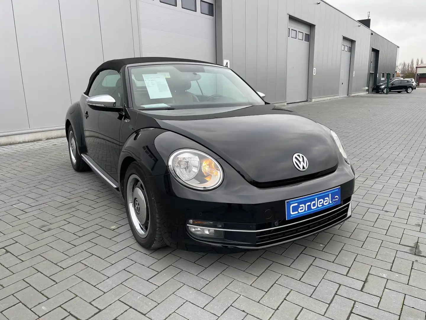 Volkswagen Beetle 1.6 CR TDi Design CUIR/GPS/GARANTIE 12 MOIS Zwart - 1